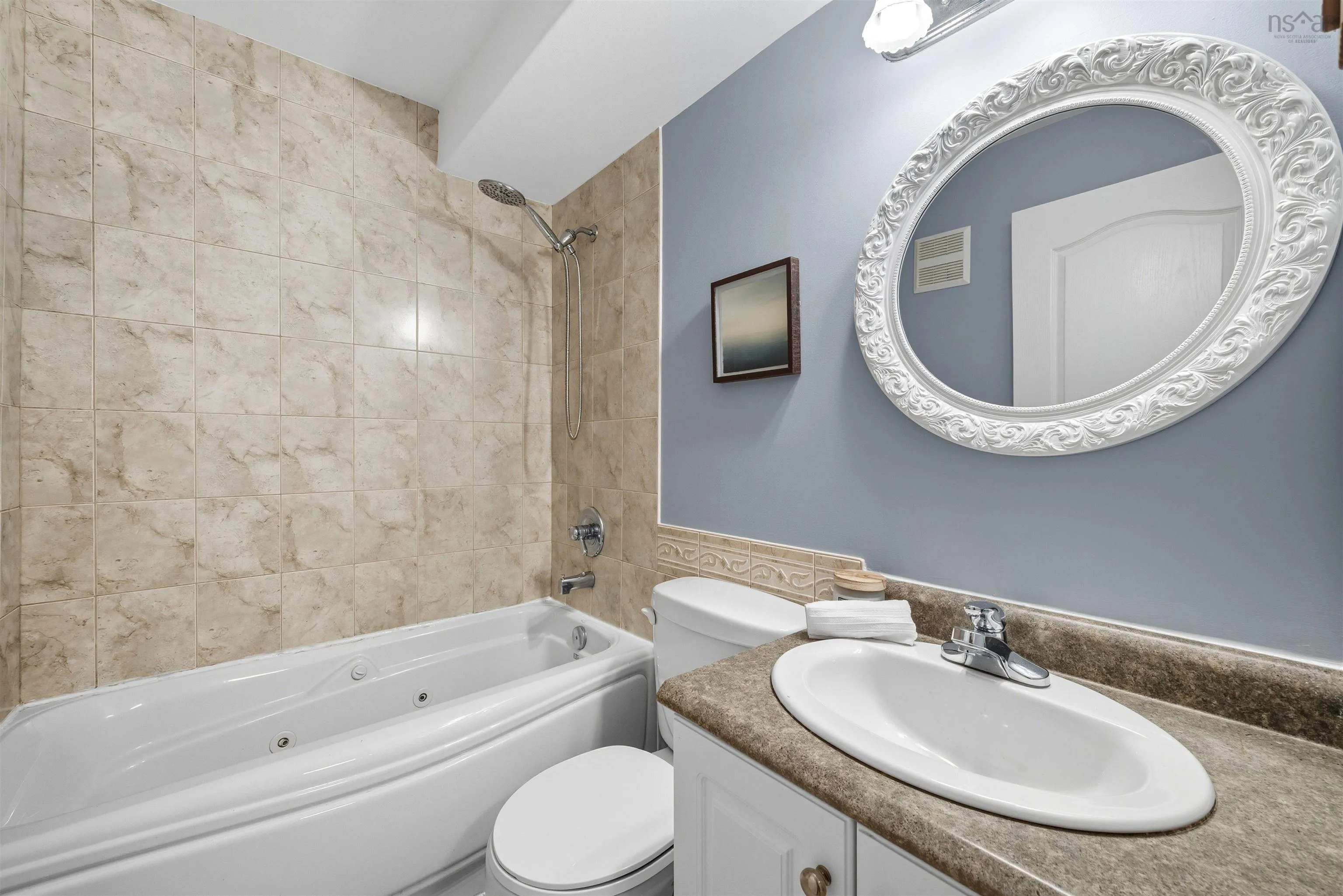 104-5505 Inglis Street, Halifax, NS B3H 1J9, 3 Bedrooms Bedrooms, ,2 BathroomsBathrooms,Residential,For Sale,Inglis,202525381