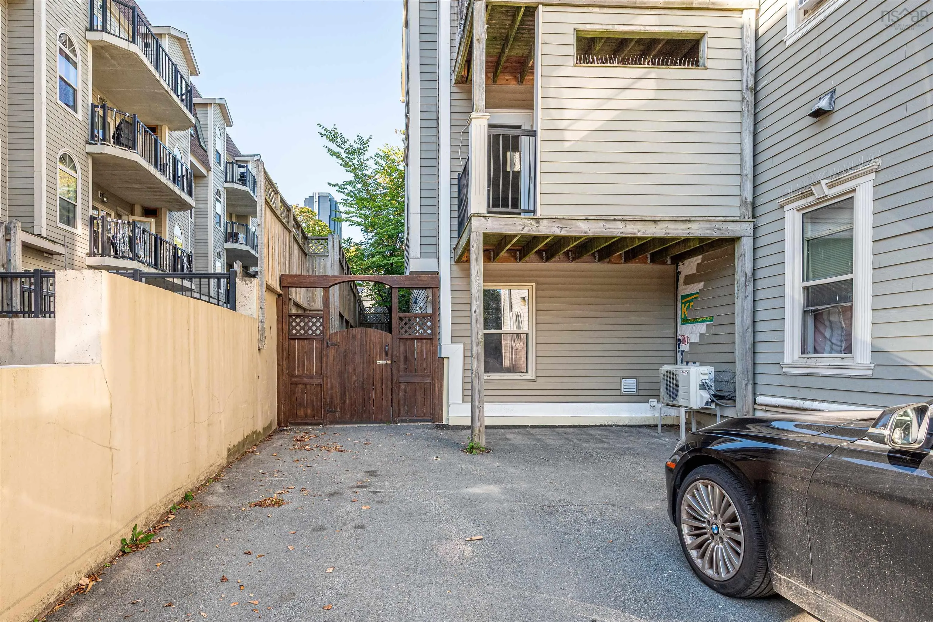 104-5505 Inglis Street, Halifax, NS B3H 1J9, 3 Bedrooms Bedrooms, ,2 BathroomsBathrooms,Residential,For Sale,Inglis,202525381
