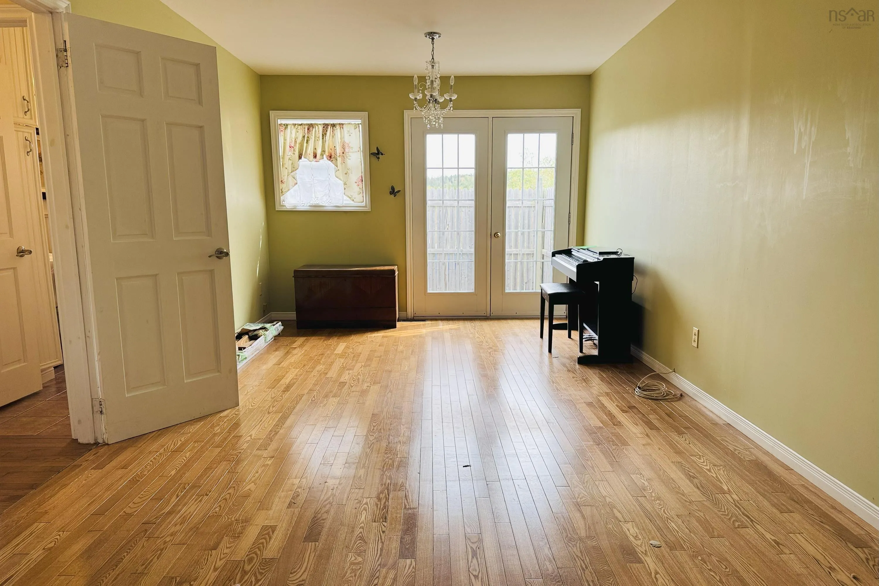 16 Maple Court, Parrsboro, NS B0M 1S0, 2 Bedrooms Bedrooms, ,2 BathroomsBathrooms,Residential,For Sale,Maple,202523193