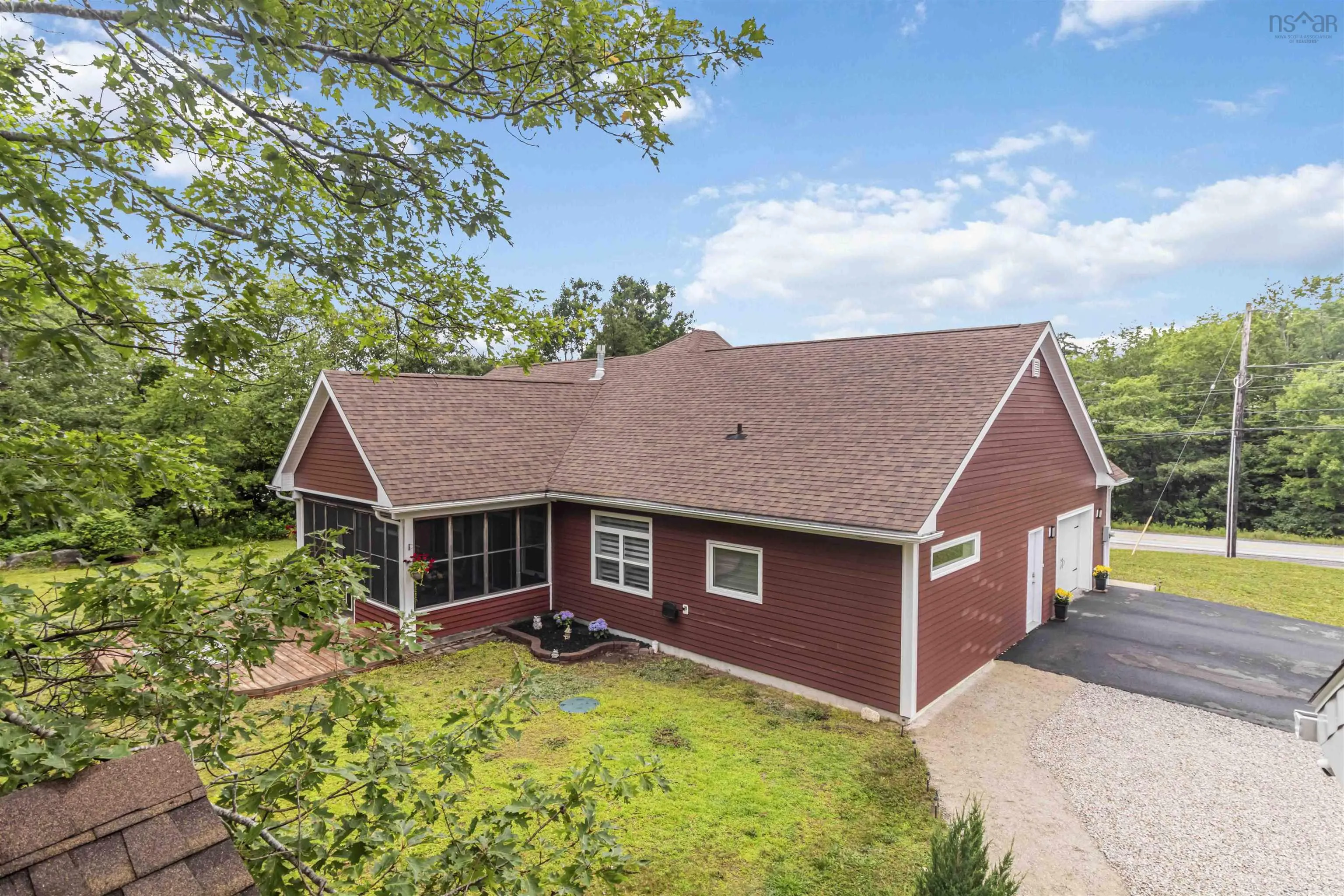 5 Bumblebee Lane, Hubley, NS B3Z 1C2, 3 Bedrooms Bedrooms, ,2 BathroomsBathrooms,Residential,For Sale,Bumblebee,202518378
