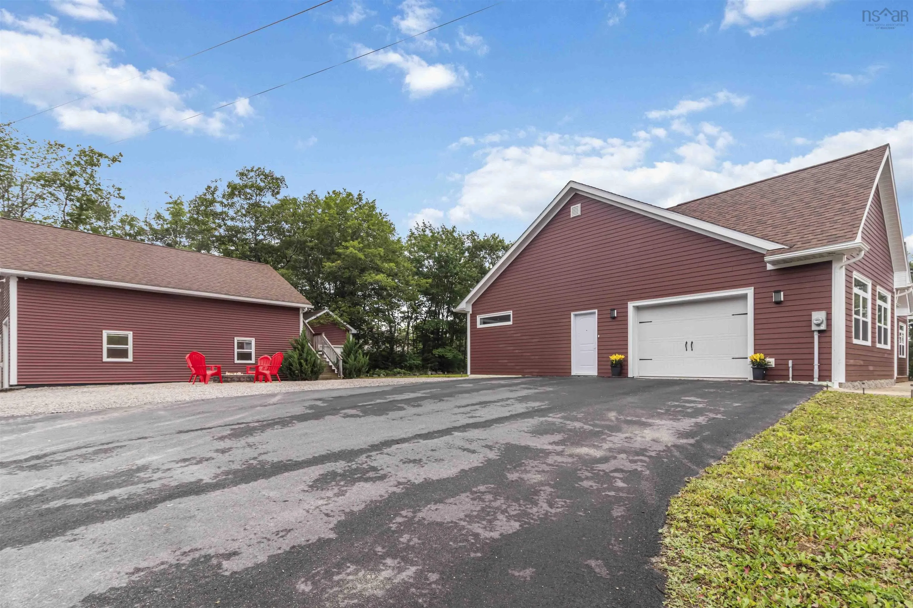 5 Bumblebee Lane, Hubley, NS B3Z 1C2, 3 Bedrooms Bedrooms, ,2 BathroomsBathrooms,Residential,For Sale,Bumblebee,202518378