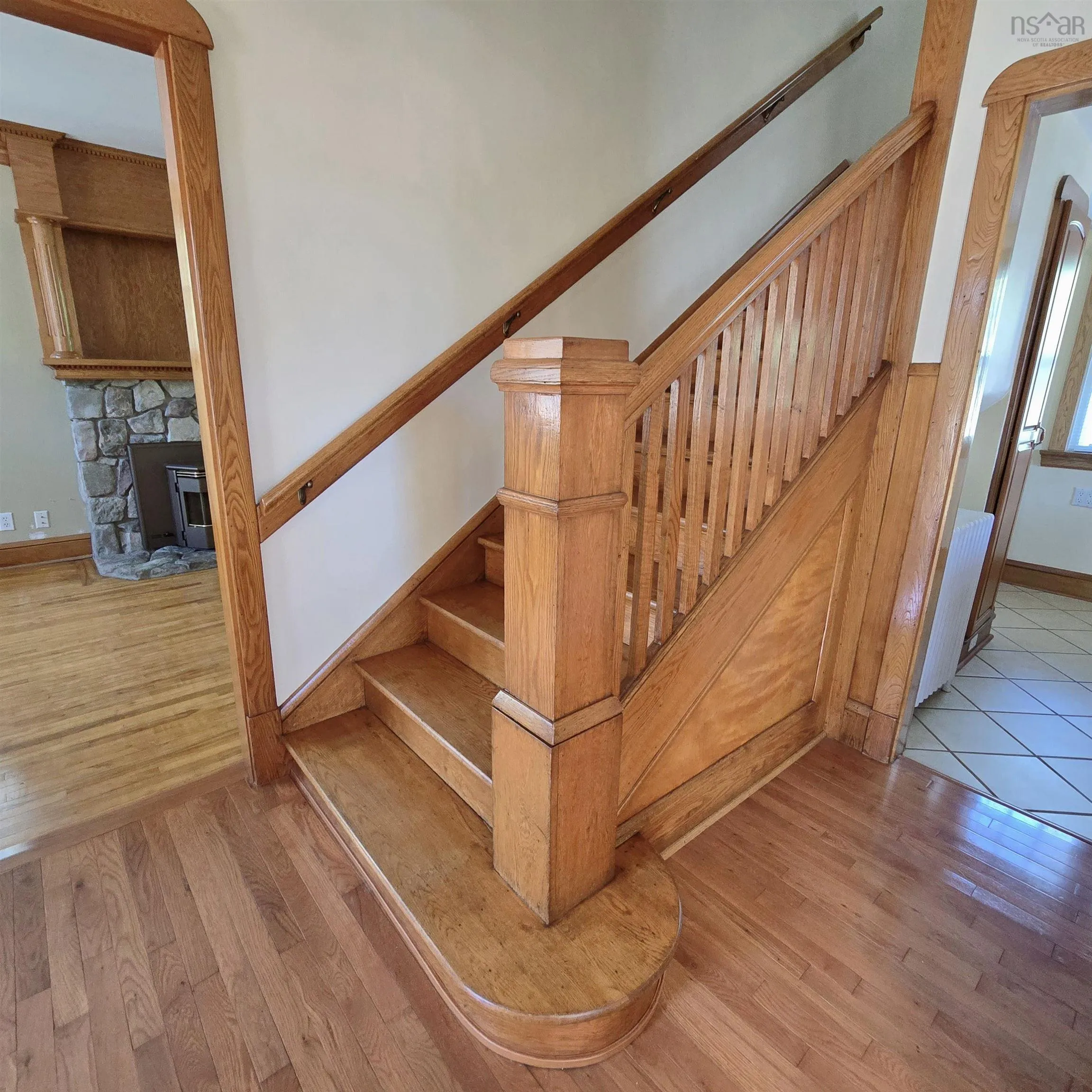 142 Shandwick Street, Sydney, NS B1P 4V6, 5 Bedrooms Bedrooms, ,3 BathroomsBathrooms,Residential,For Sale,Shandwick,202520651