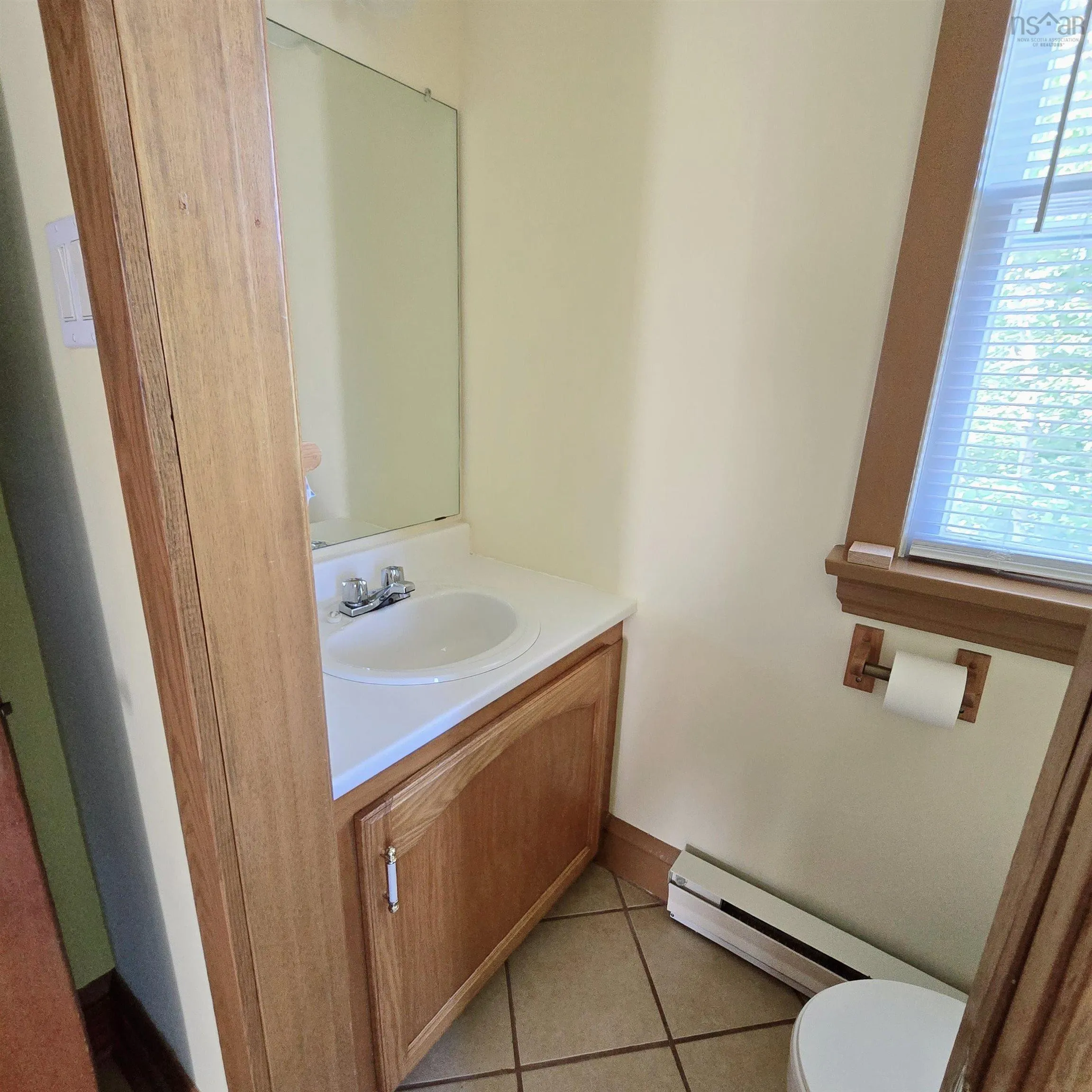 142 Shandwick Street, Sydney, NS B1P 4V6, 5 Bedrooms Bedrooms, ,3 BathroomsBathrooms,Residential,For Sale,Shandwick,202520651