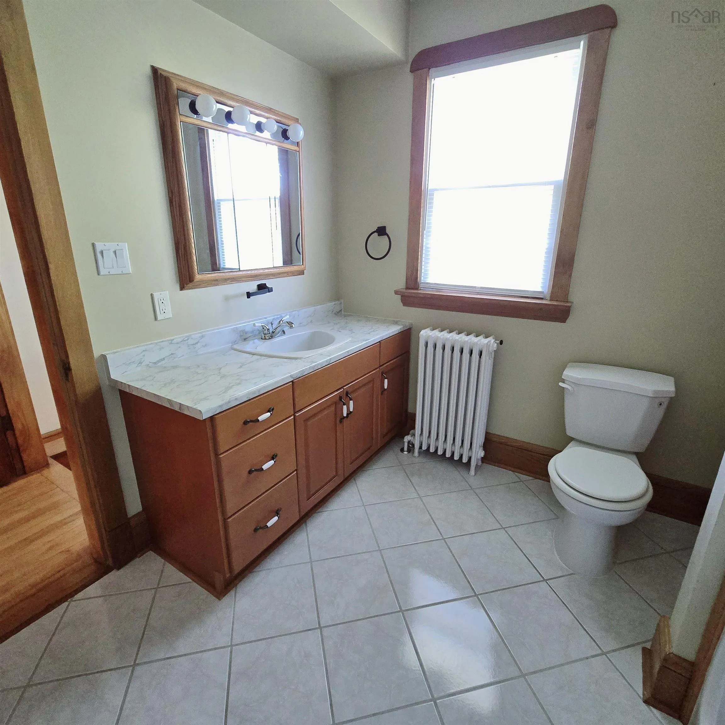 142 Shandwick Street, Sydney, NS B1P 4V6, 5 Bedrooms Bedrooms, ,3 BathroomsBathrooms,Residential,For Sale,Shandwick,202520651