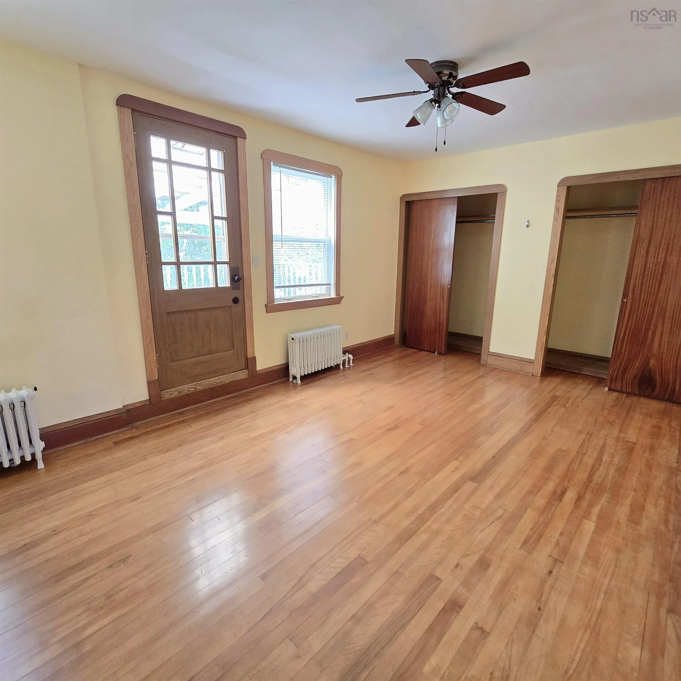 142 Shandwick Street, Sydney, NS B1P 4V6, 5 Bedrooms Bedrooms, ,3 BathroomsBathrooms,Residential,For Sale,Shandwick,202520651