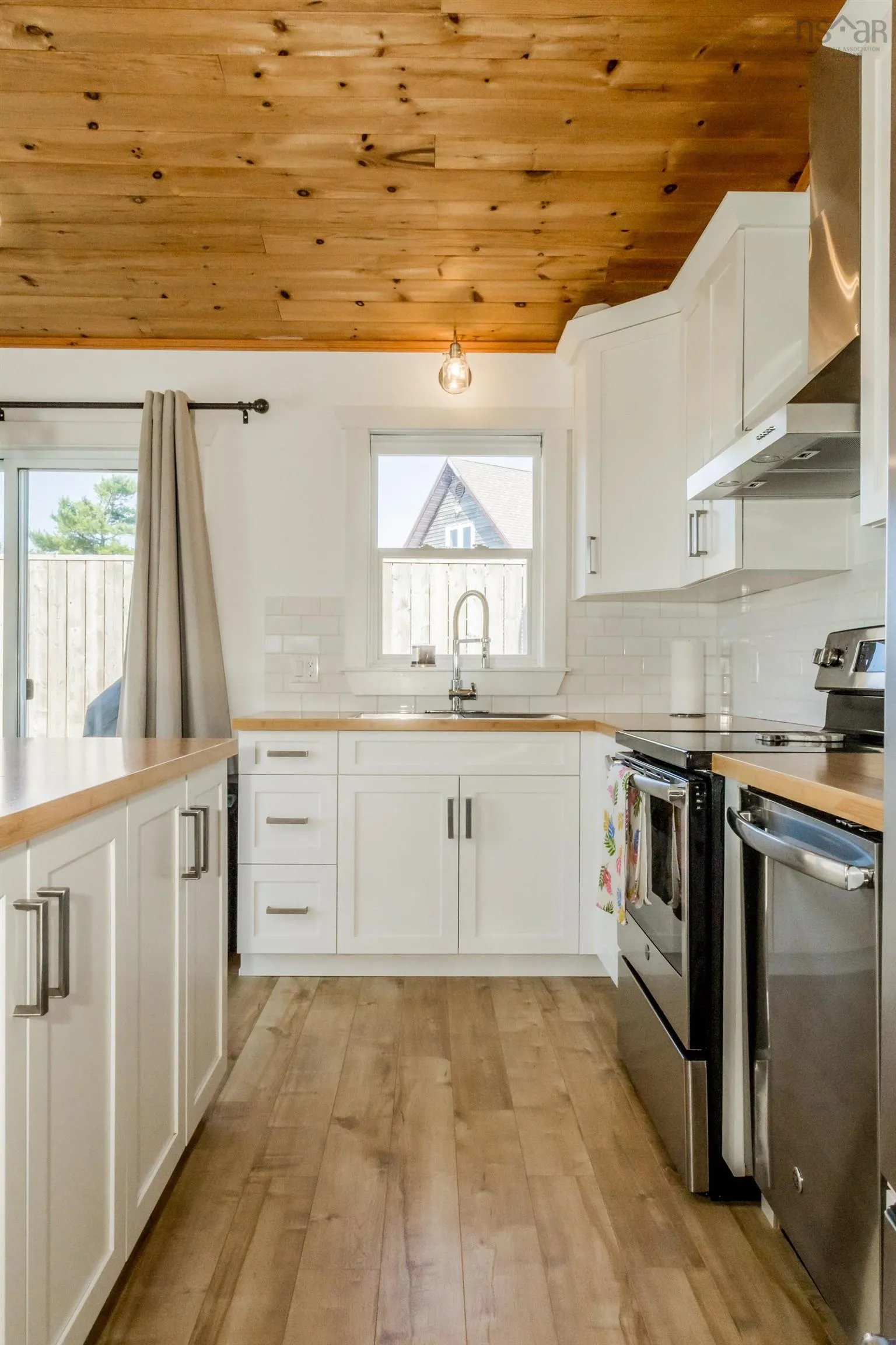 1462 North River Road, Aylesford Lake, NS B0P 1C0, 2 Bedrooms Bedrooms, ,1 BathroomBathrooms,Residential,For Sale,North River,202519310