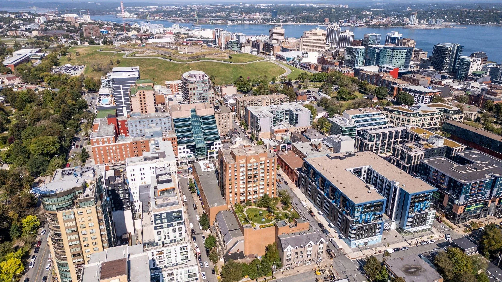1200-1461 Brenton Street, Halifax Ns B3j 3s7, 1 Bedroom Bedrooms, ,1 BathroomBathrooms,Residential,For Sale,Brenton,202423692