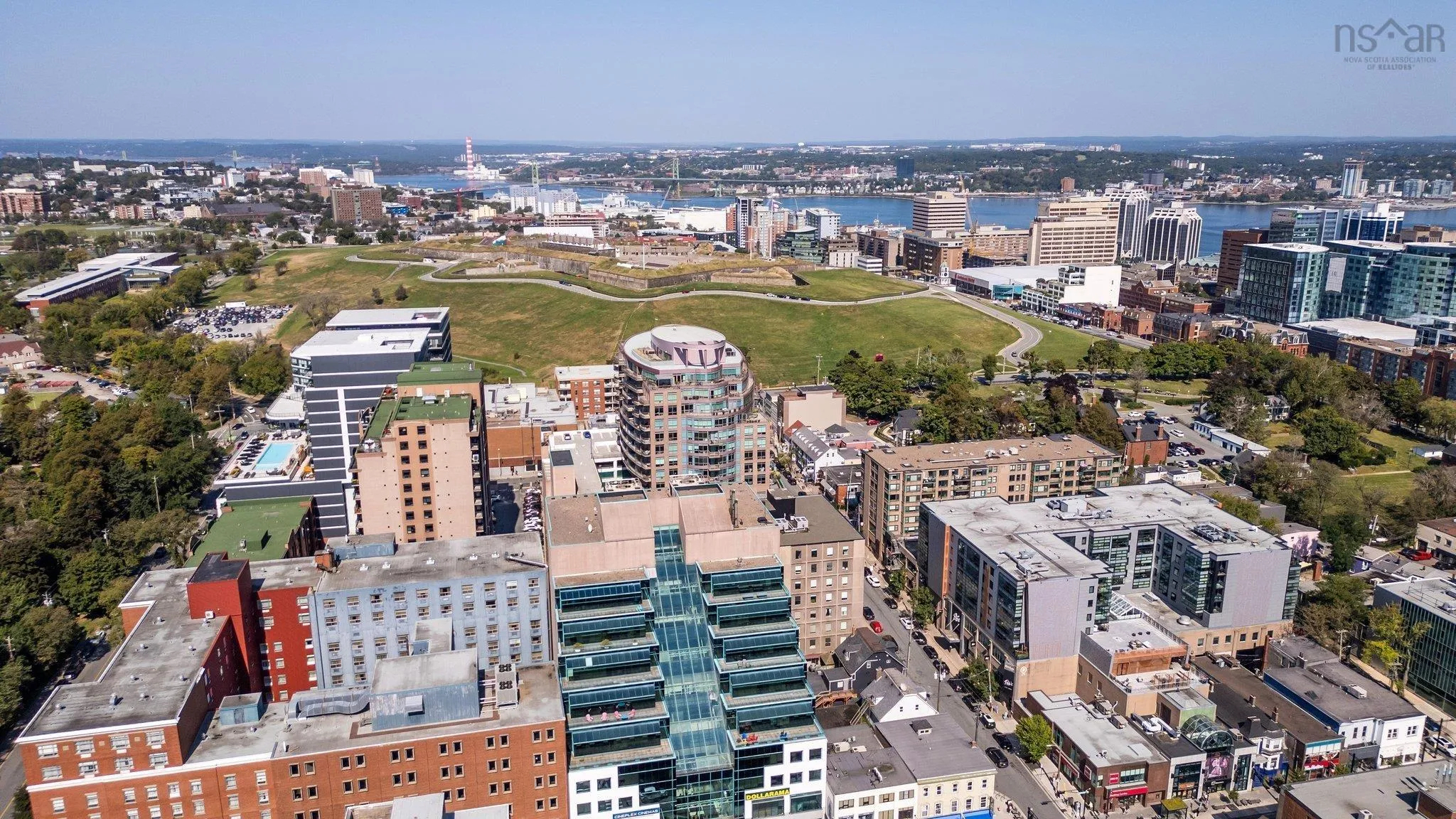 1200-1461 Brenton Street, Halifax Ns B3j 3s7, 1 Bedroom Bedrooms, ,1 BathroomBathrooms,Residential,For Sale,Brenton,202423692