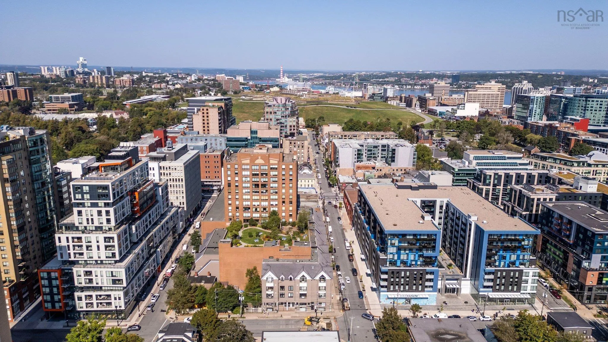 1200-1461 Brenton Street, Halifax Ns B3j 3s7, 1 Bedroom Bedrooms, ,1 BathroomBathrooms,Residential,For Sale,Brenton,202423692