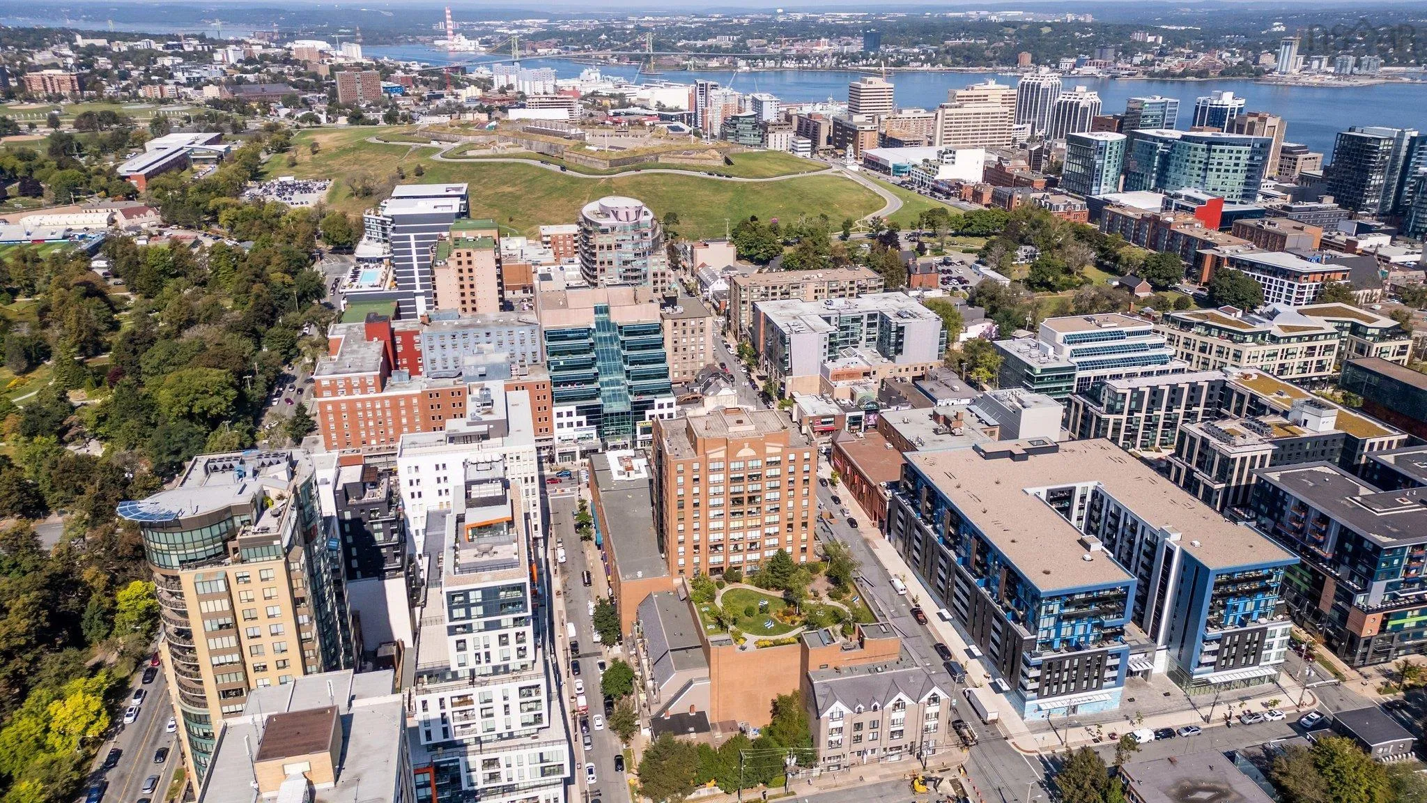 1200-1461 Brenton Street, Halifax Ns B3j 3s7, 1 Bedroom Bedrooms, ,1 BathroomBathrooms,Residential,For Sale,Brenton,202423692