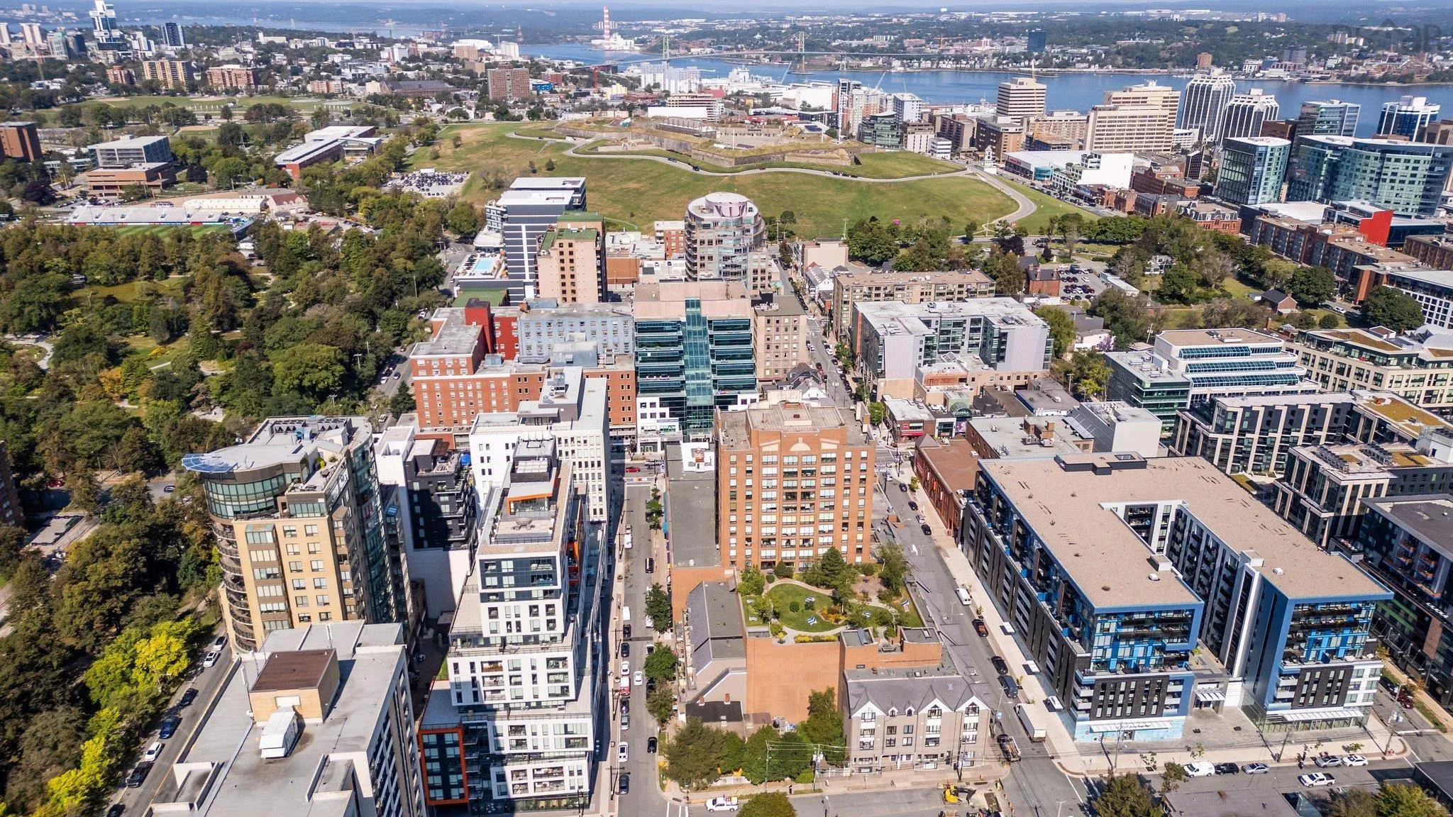 1200-1461 Brenton Street, Halifax Ns B3j 3s7, 1 Bedroom Bedrooms, ,1 BathroomBathrooms,Residential,For Sale,Brenton,202423692