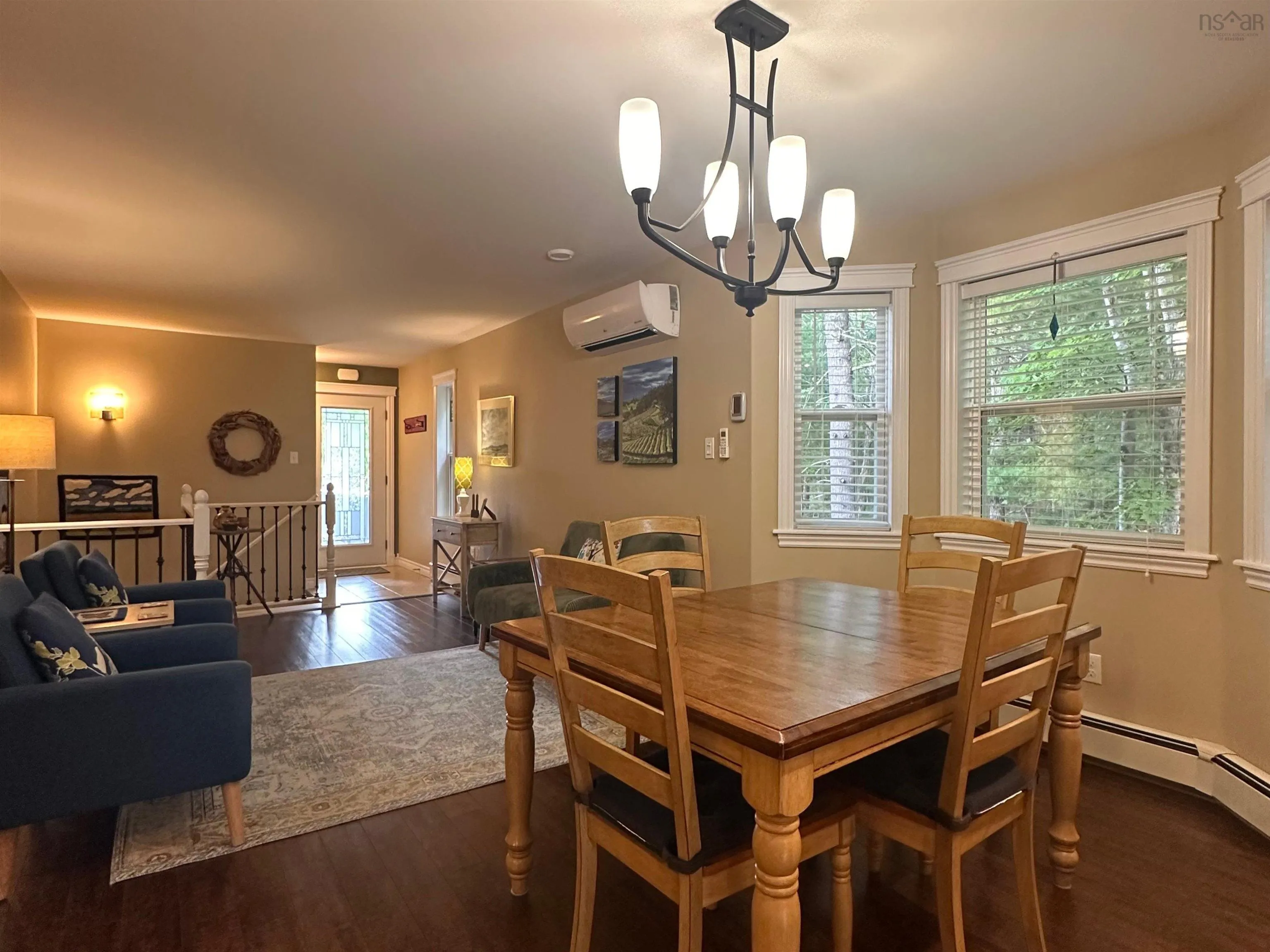 96 Etna Street, Bridgewater, NS B4V 8Z4, 3 Bedrooms Bedrooms, ,3 BathroomsBathrooms,Residential,For Sale,Etna,202521934
