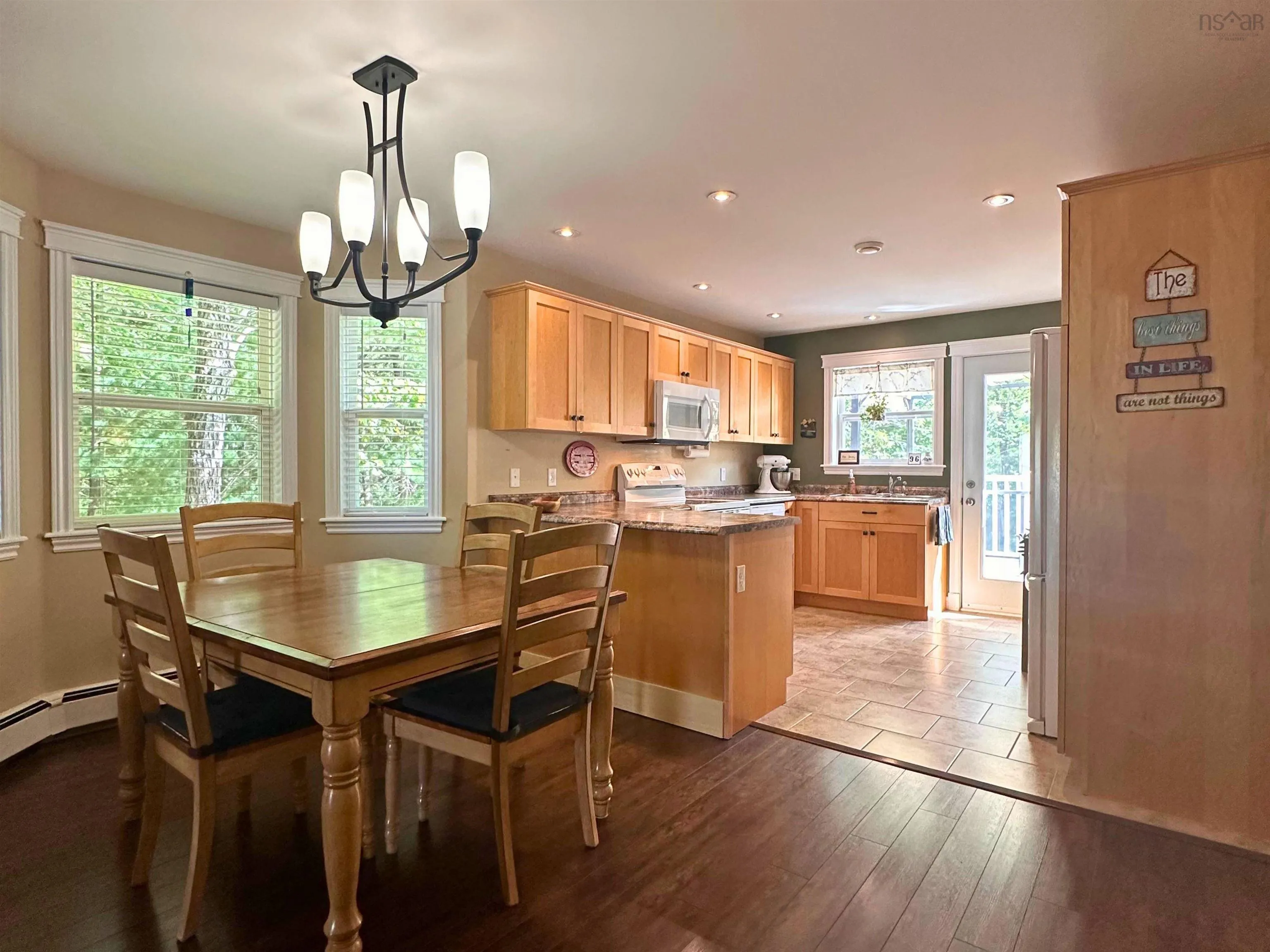 96 Etna Street, Bridgewater, NS B4V 8Z4, 3 Bedrooms Bedrooms, ,3 BathroomsBathrooms,Residential,For Sale,Etna,202521934
