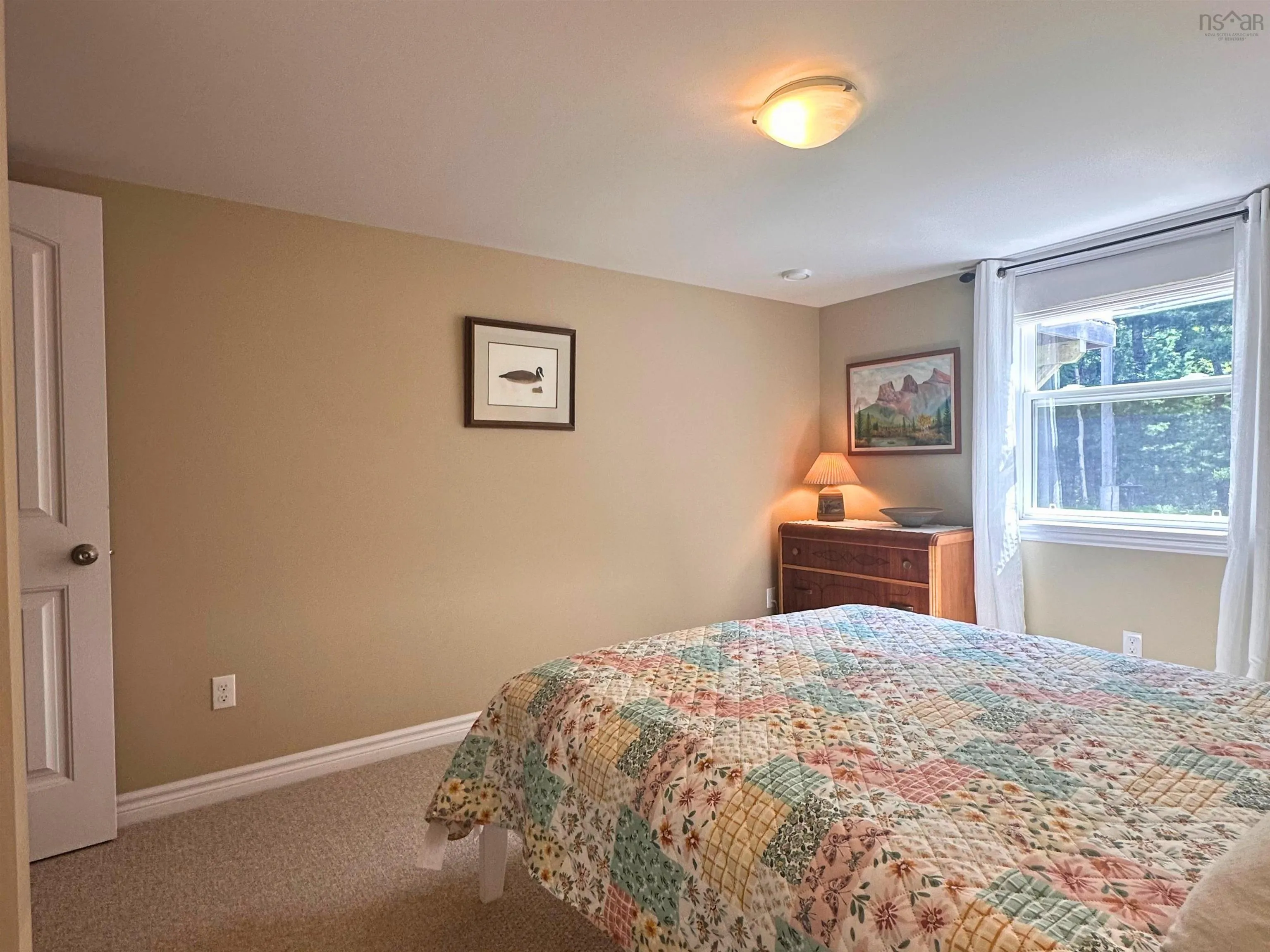 96 Etna Street, Bridgewater, NS B4V 8Z4, 3 Bedrooms Bedrooms, ,3 BathroomsBathrooms,Residential,For Sale,Etna,202521934