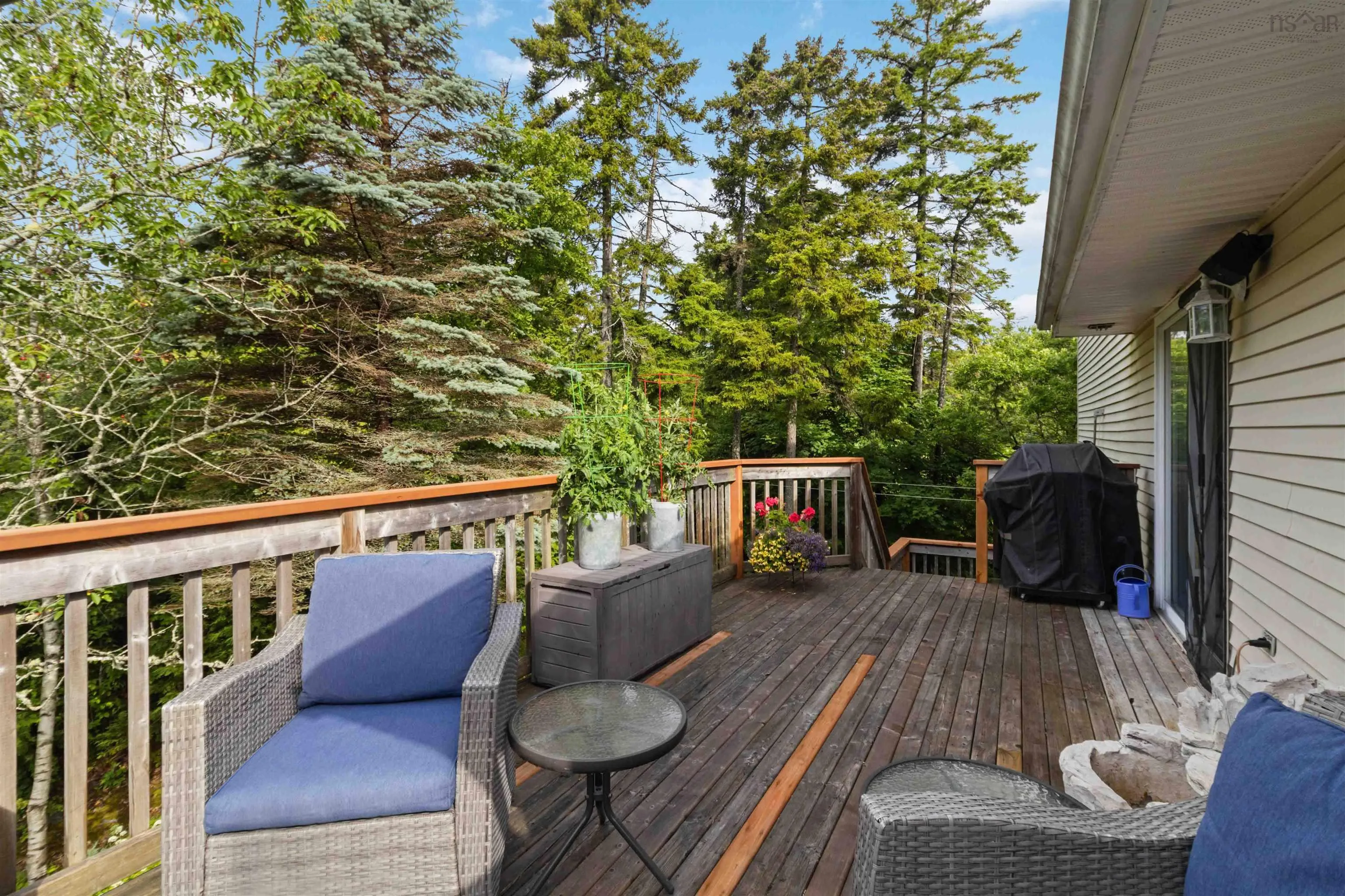 10 Crystal Drive, Bedford, NS B4A 3R4, 4 Bedrooms Bedrooms, ,3 BathroomsBathrooms,Residential,For Sale,Crystal,202516209