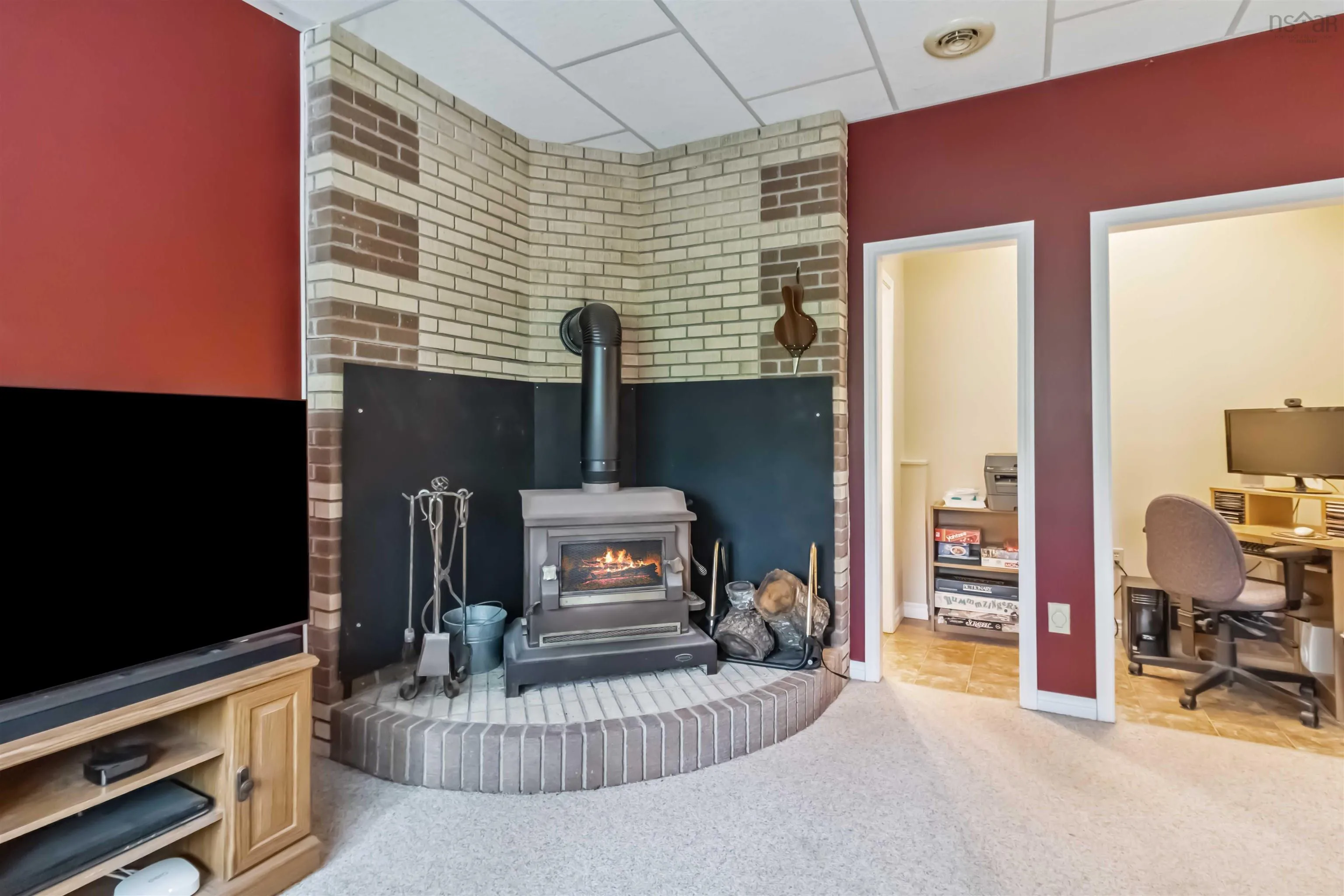 10 Crystal Drive, Bedford, NS B4A 3R4, 4 Bedrooms Bedrooms, ,3 BathroomsBathrooms,Residential,For Sale,Crystal,202516209
