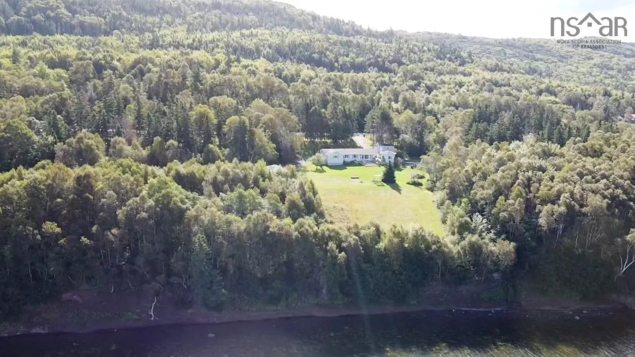 3836 Highway 105, South Haven Ns B0e 1b0, 3 Bedrooms Bedrooms, ,3 BathroomsBathrooms,Residential,For Sale,Highway 105,202509139