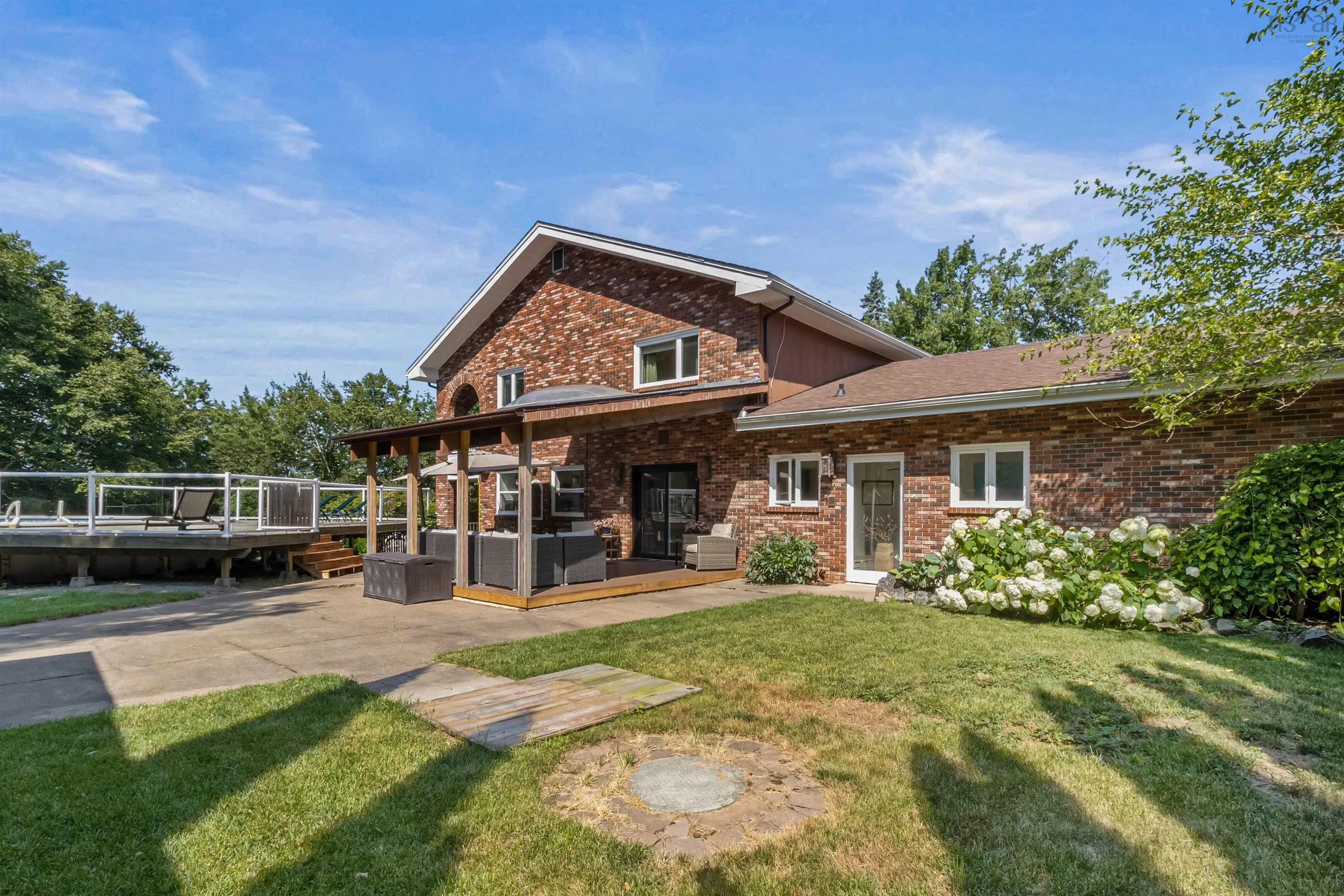 27 Joe Street, Waverley, NS B2R 1E1, 4 Bedrooms Bedrooms, ,3 BathroomsBathrooms,Residential,For Sale,Joe,202518739