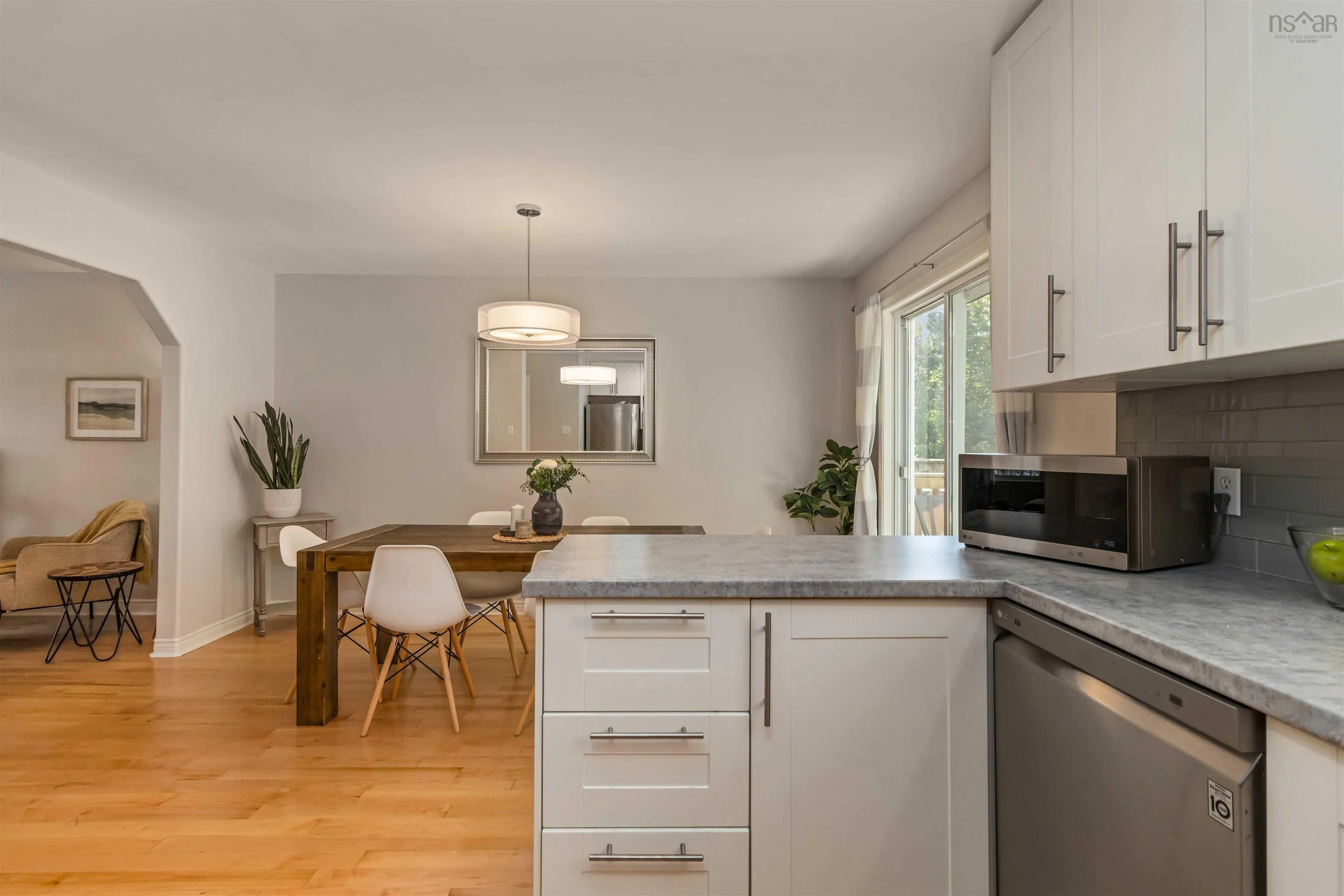 42 Jon Jacques Court, Bedford, NS B4A 4H1, 3 Bedrooms Bedrooms, ,3 BathroomsBathrooms,Residential,For Sale,Jon Jacques,202524273