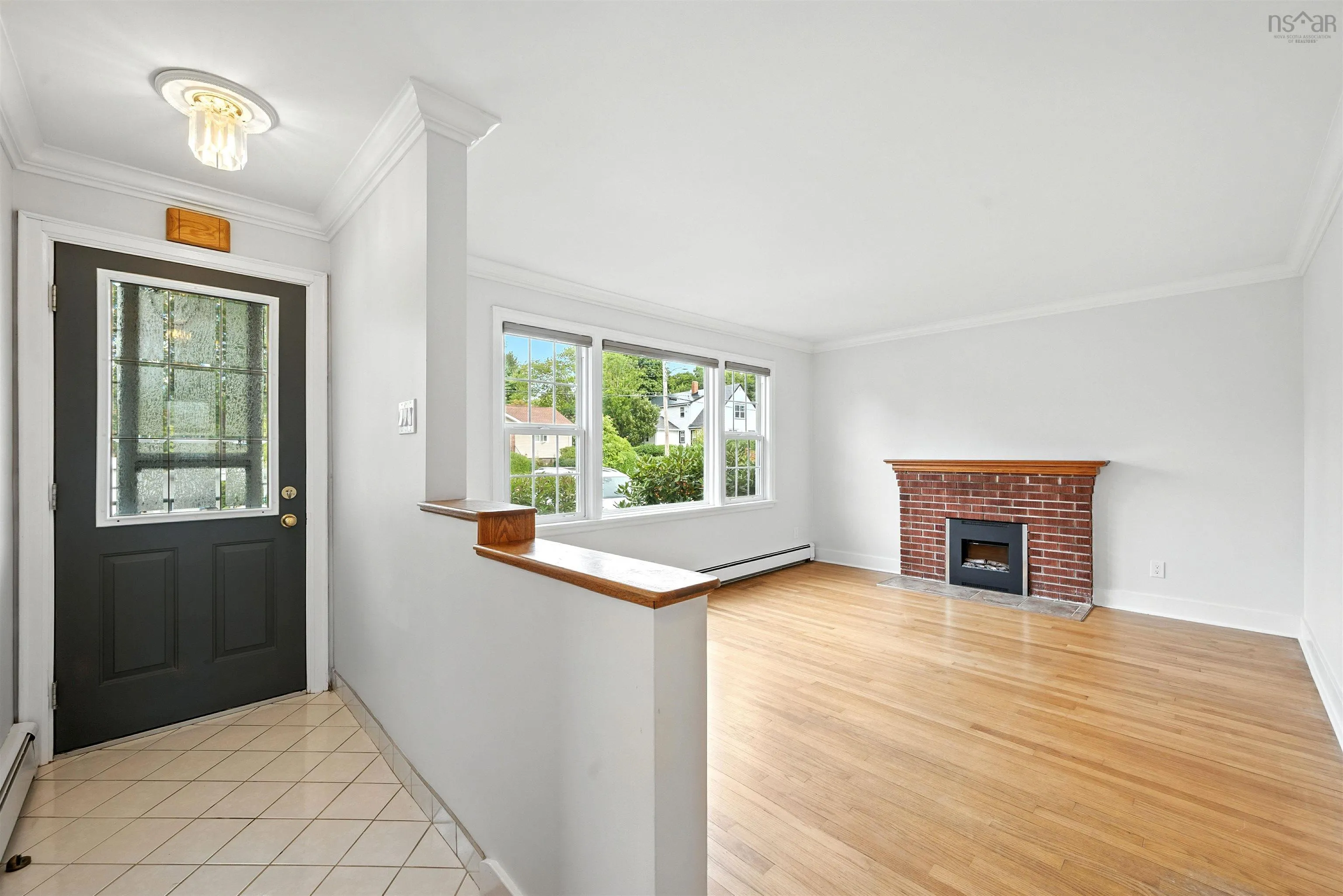 8 Frederick Street, Dartmouth, NS B3A 2C3, 3 Bedrooms Bedrooms, ,2 BathroomsBathrooms,Residential,For Sale,Frederick,202522787