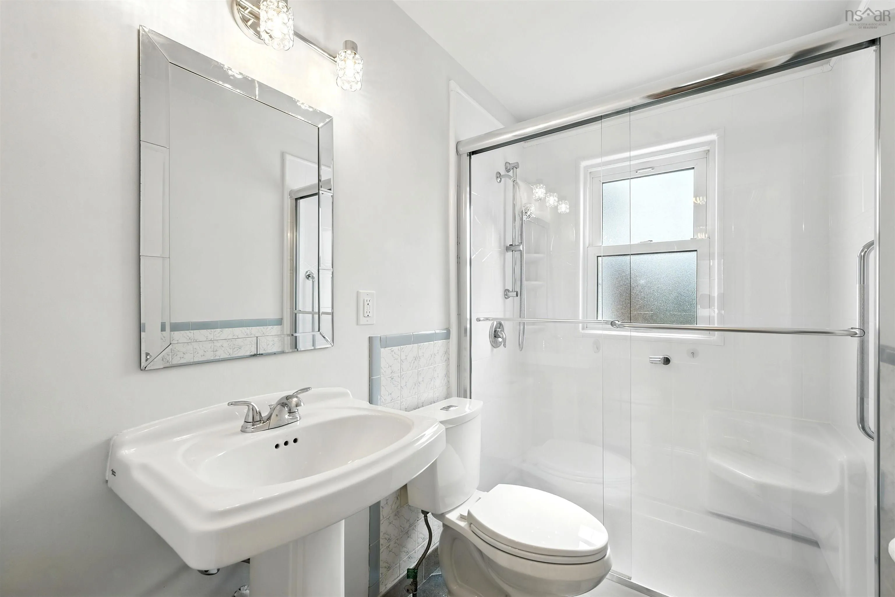 8 Frederick Street, Dartmouth, NS B3A 2C3, 3 Bedrooms Bedrooms, ,2 BathroomsBathrooms,Residential,For Sale,Frederick,202522787