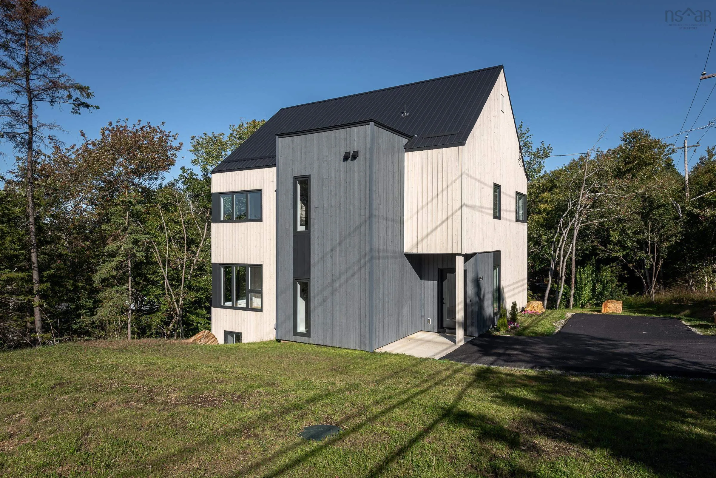 3080 Purcells Cove Road, Halifax, NS B3P 2G5, 4 Bedrooms Bedrooms, ,4 BathroomsBathrooms,Residential,For Sale,Purcells Cove,202524256