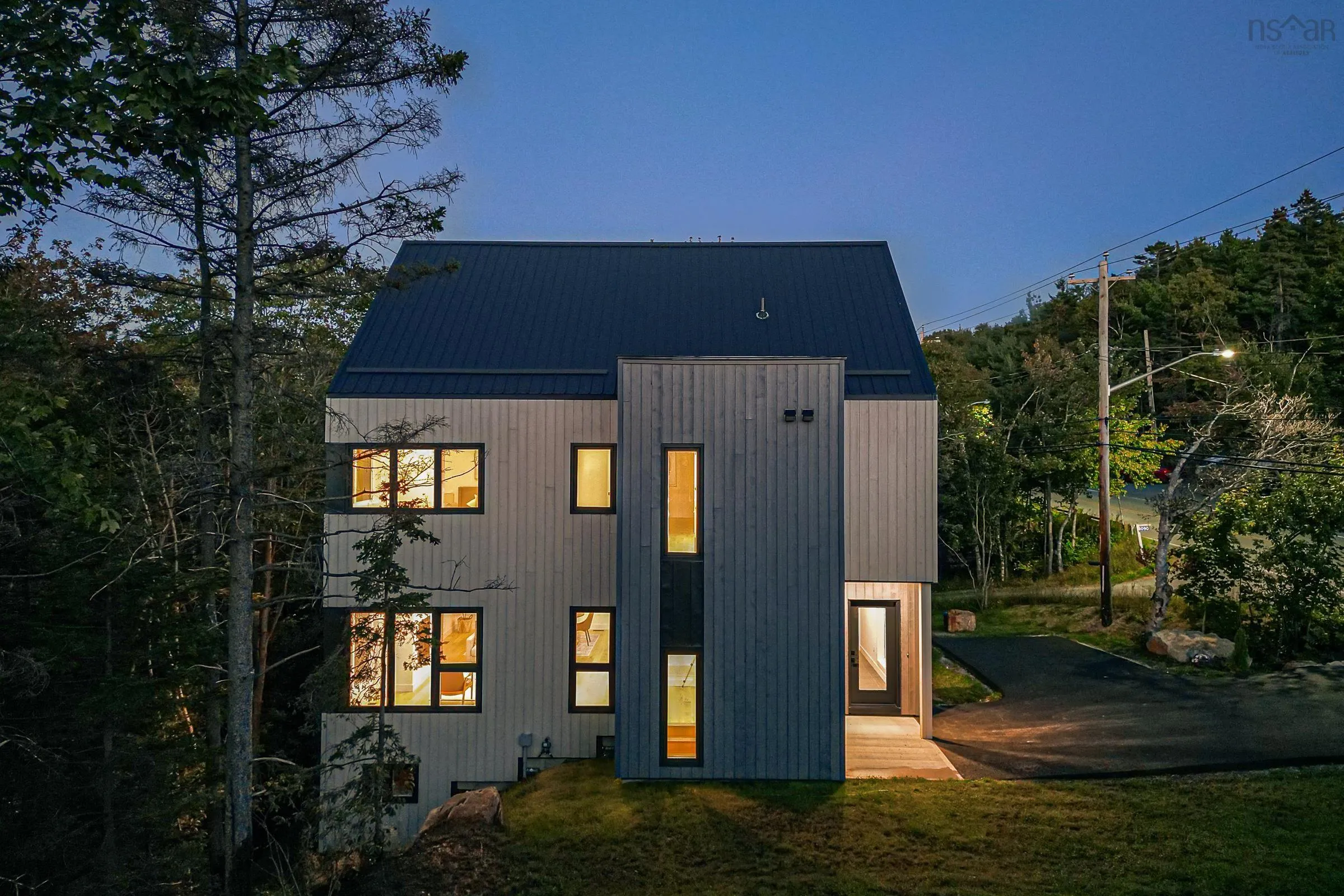 3080 Purcells Cove Road, Halifax, NS B3P 2G5, 4 Bedrooms Bedrooms, ,4 BathroomsBathrooms,Residential,For Sale,Purcells Cove,202524256