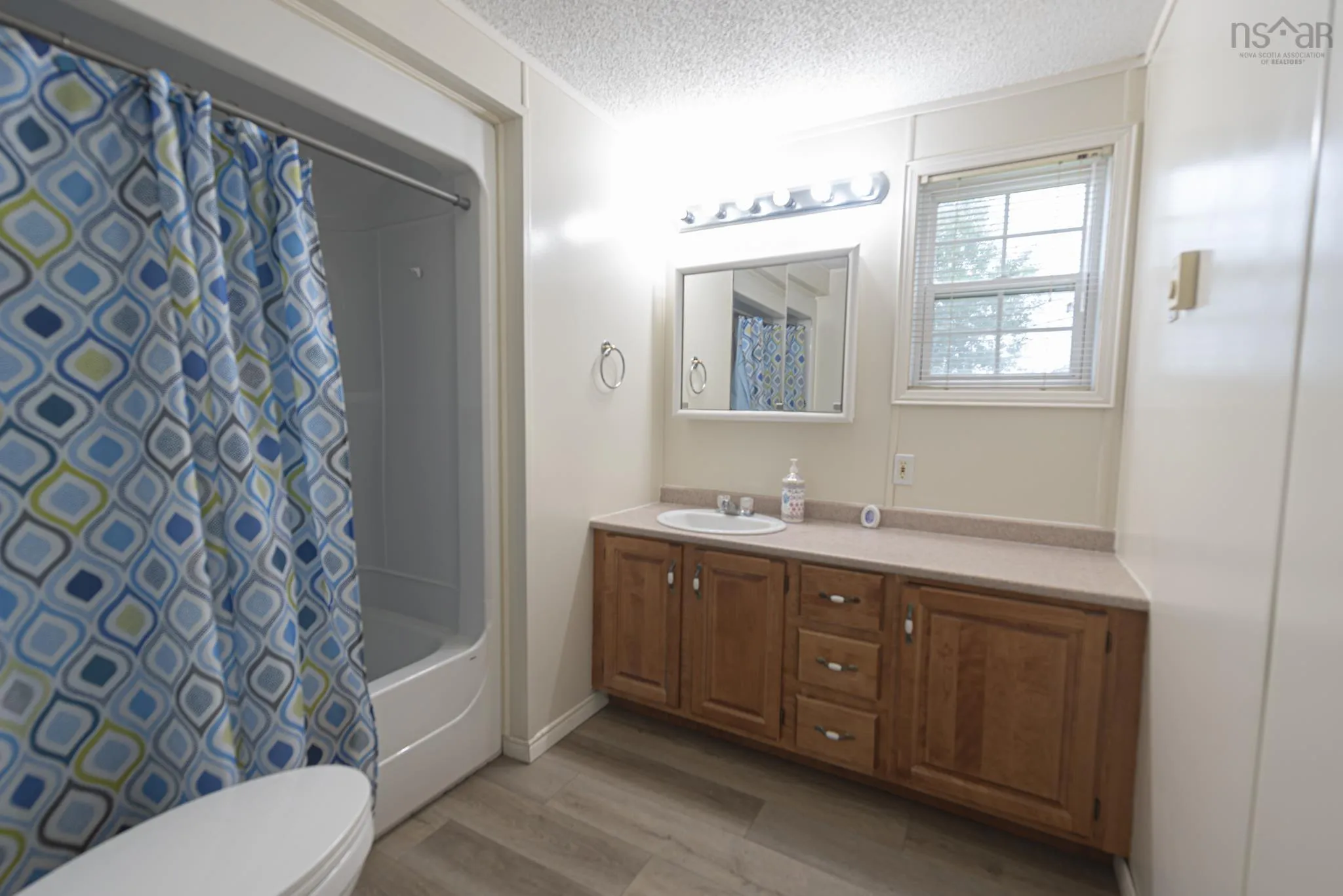 10 High Street Estates, New Glasgow, NS B2H 4B8, 2 Bedrooms Bedrooms, ,1 BathroomBathrooms,Residential,For Sale,High Street Estates,202518309