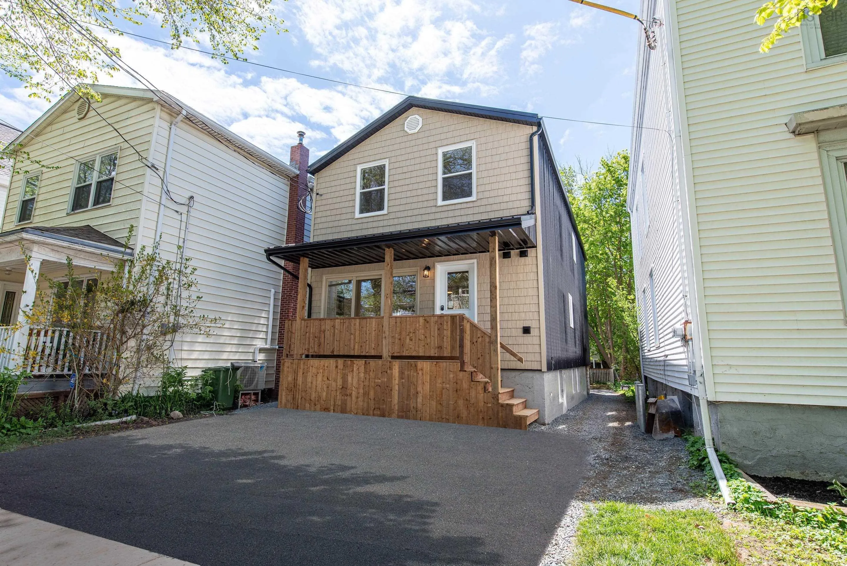 6254 Allan Street, Halifax, NS B3L 1G9, 7 Bedrooms Bedrooms, ,Residential Income,For Sale,Allan,202512019