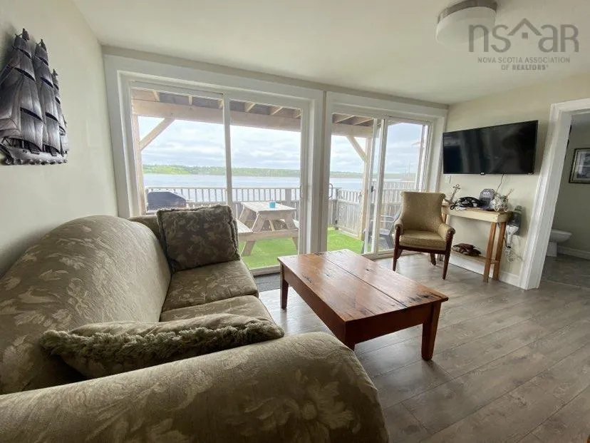 15319 Cabot Trail, Chéticamp, NS B0E 1H0, 4 Bedrooms Bedrooms, ,3 BathroomsBathrooms,Residential,For Sale,Cabot,202513018
