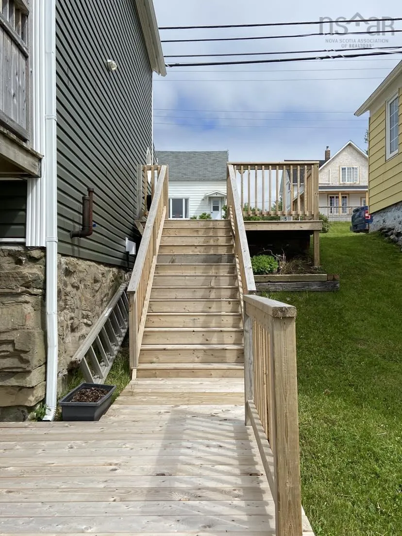 15319 Cabot Trail, Chéticamp, NS B0E 1H0, 4 Bedrooms Bedrooms, ,3 BathroomsBathrooms,Residential,For Sale,Cabot,202513018