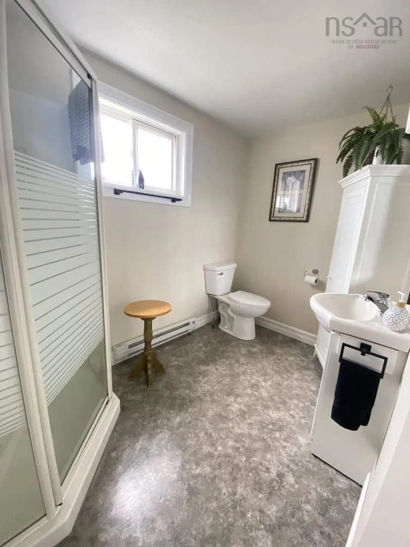 15319 Cabot Trail, Chéticamp, NS B0E 1H0, 4 Bedrooms Bedrooms, ,3 BathroomsBathrooms,Residential,For Sale,Cabot,202513018