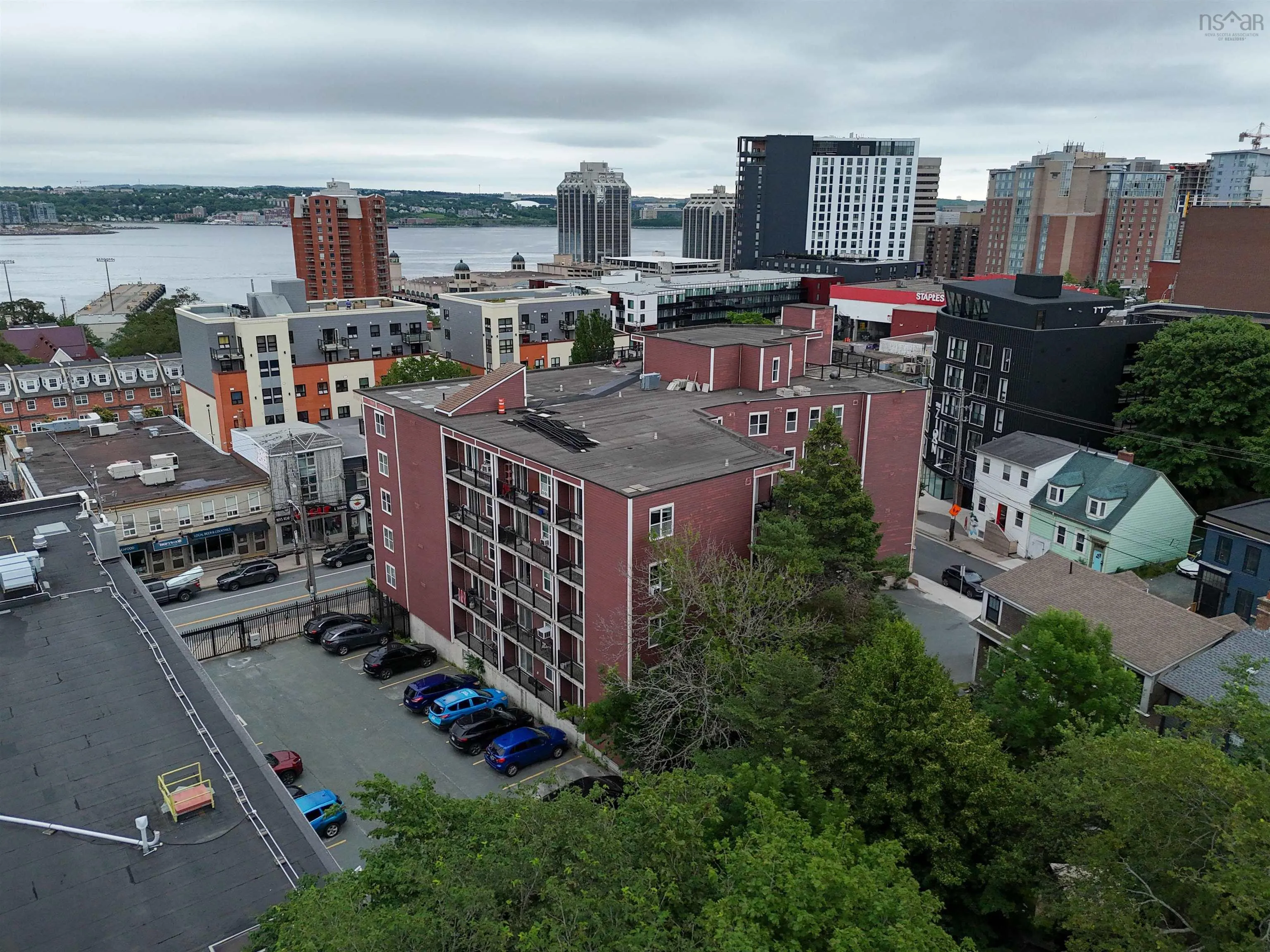204-5505 Falkland Street, Halifax, NS B3K 0C3, 1 Bedroom Bedrooms, ,1 BathroomBathrooms,Residential,For Sale,Falkland,202517920