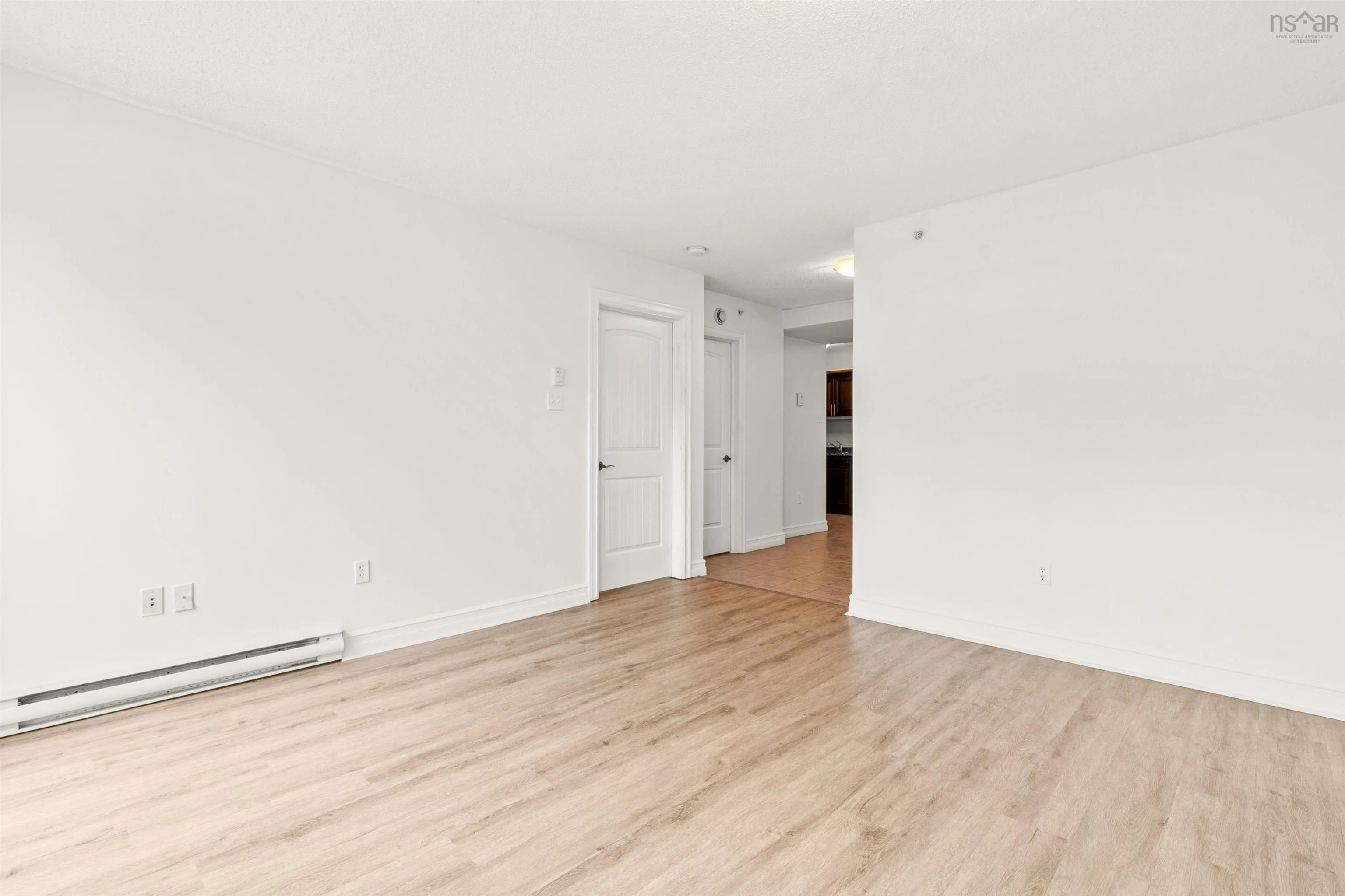 204-5505 Falkland Street, Halifax, NS B3K 0C3, 1 Bedroom Bedrooms, ,1 BathroomBathrooms,Residential,For Sale,Falkland,202517920