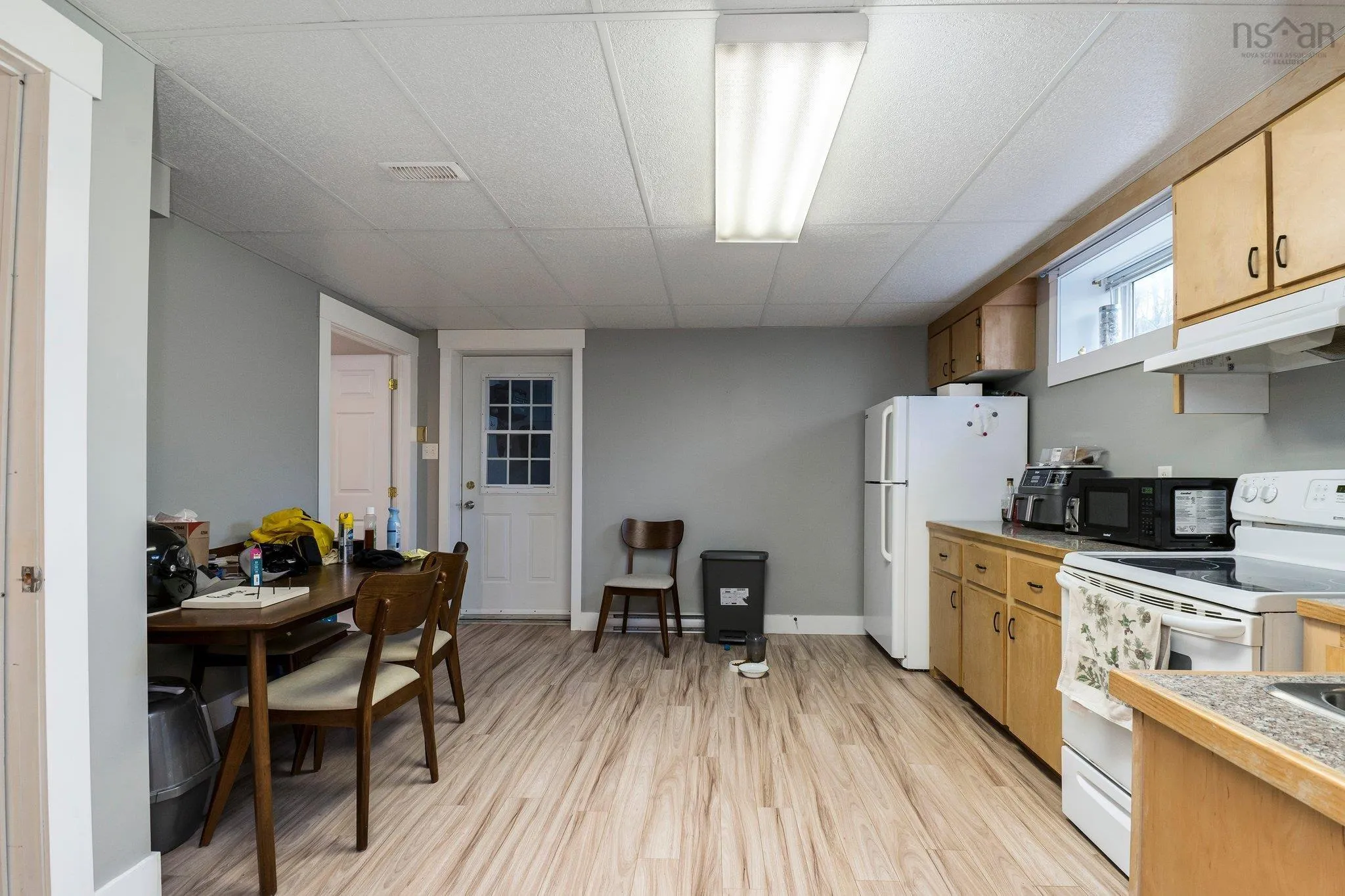 1918 Caldwell Road, Eastern Passage, NS B3G 1J3, 5 Bedrooms Bedrooms, ,Residential Income,For Sale,Caldwell,202523057