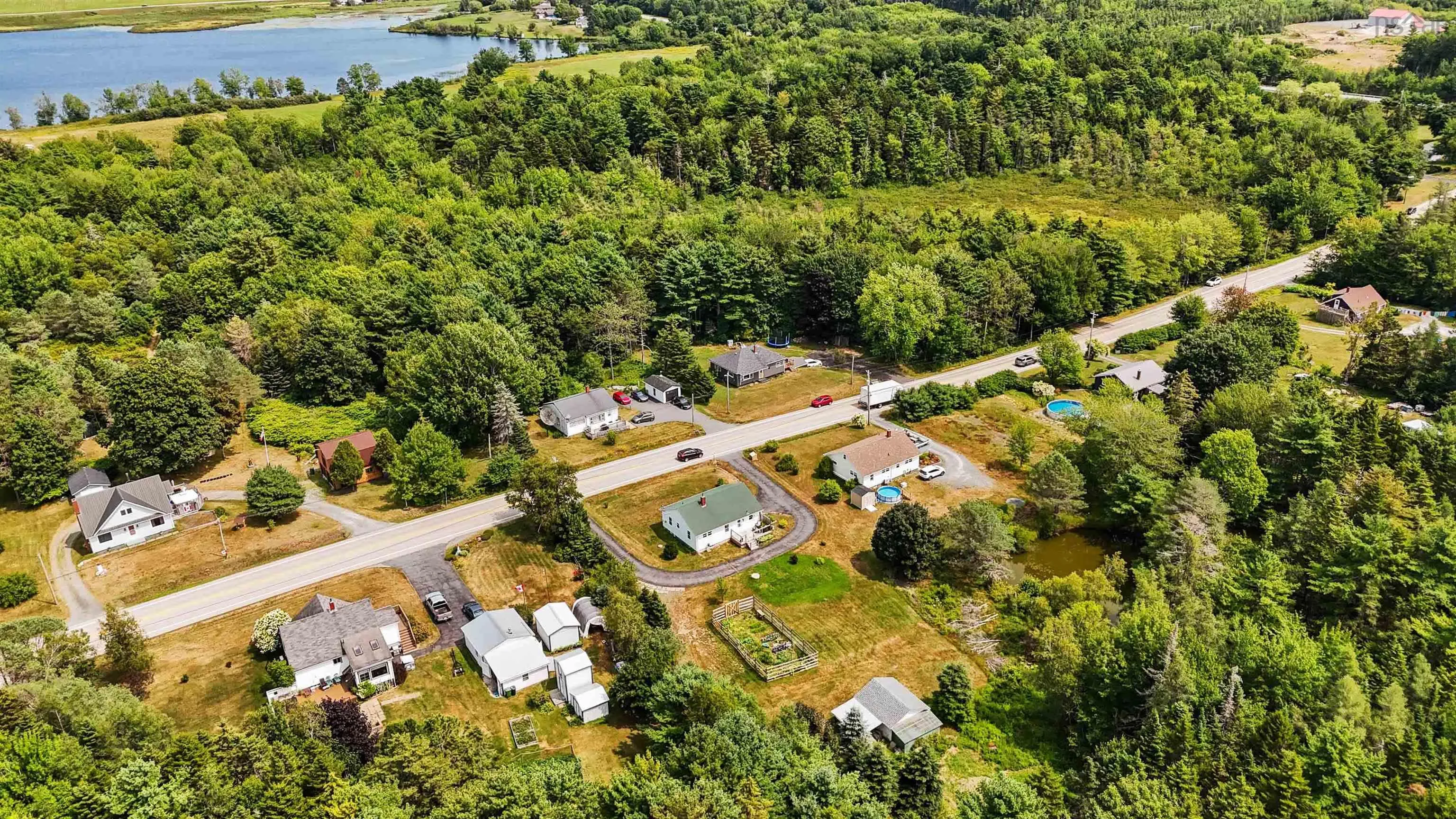 11407 Highway 3, Centre, NS B0J 2C0, 3 Bedrooms Bedrooms, ,1 BathroomBathrooms,Residential,For Sale,Highway 3,202520853