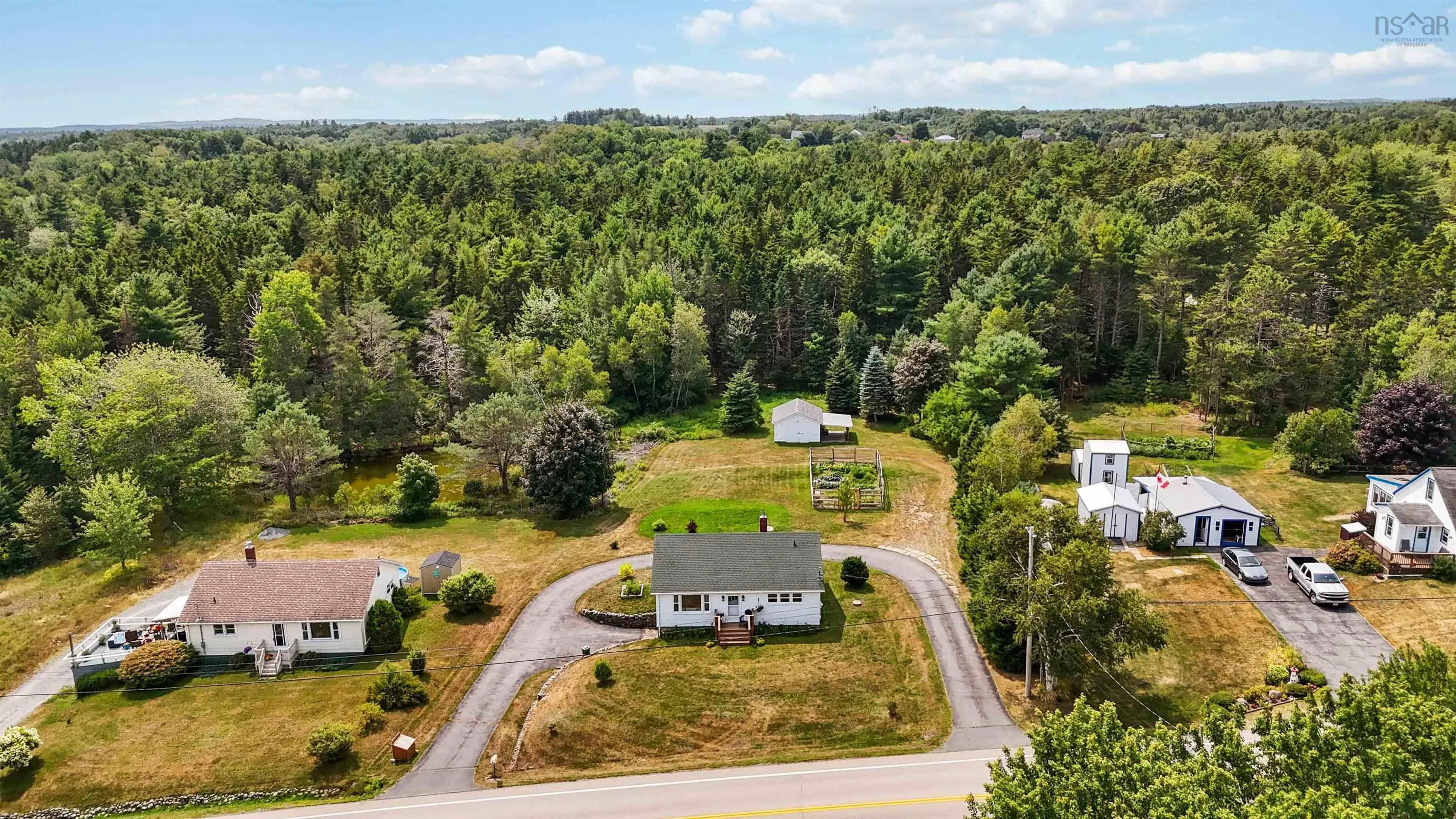 11407 Highway 3, Centre, NS B0J 2C0, 3 Bedrooms Bedrooms, ,1 BathroomBathrooms,Residential,For Sale,Highway 3,202520853