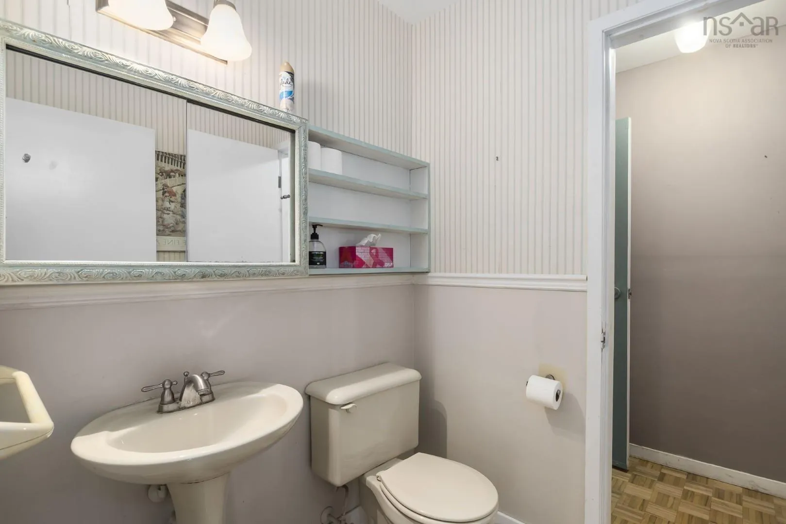 21 Wildwood Boulevard, Dartmouth, NS B2W 2L7, 5 Bedrooms Bedrooms, ,3 BathroomsBathrooms,Residential,For Sale,Wildwood,202525619