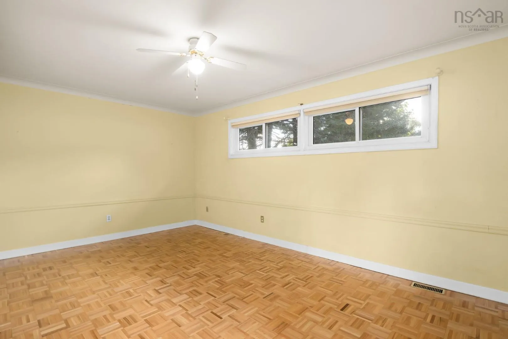 21 Wildwood Boulevard, Dartmouth, NS B2W 2L7, 5 Bedrooms Bedrooms, ,3 BathroomsBathrooms,Residential,For Sale,Wildwood,202525619