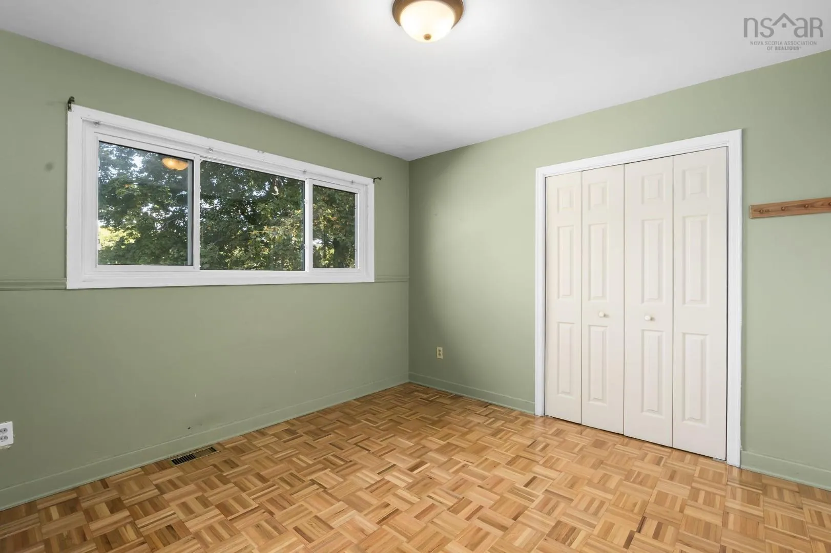 21 Wildwood Boulevard, Dartmouth, NS B2W 2L7, 5 Bedrooms Bedrooms, ,3 BathroomsBathrooms,Residential,For Sale,Wildwood,202525619
