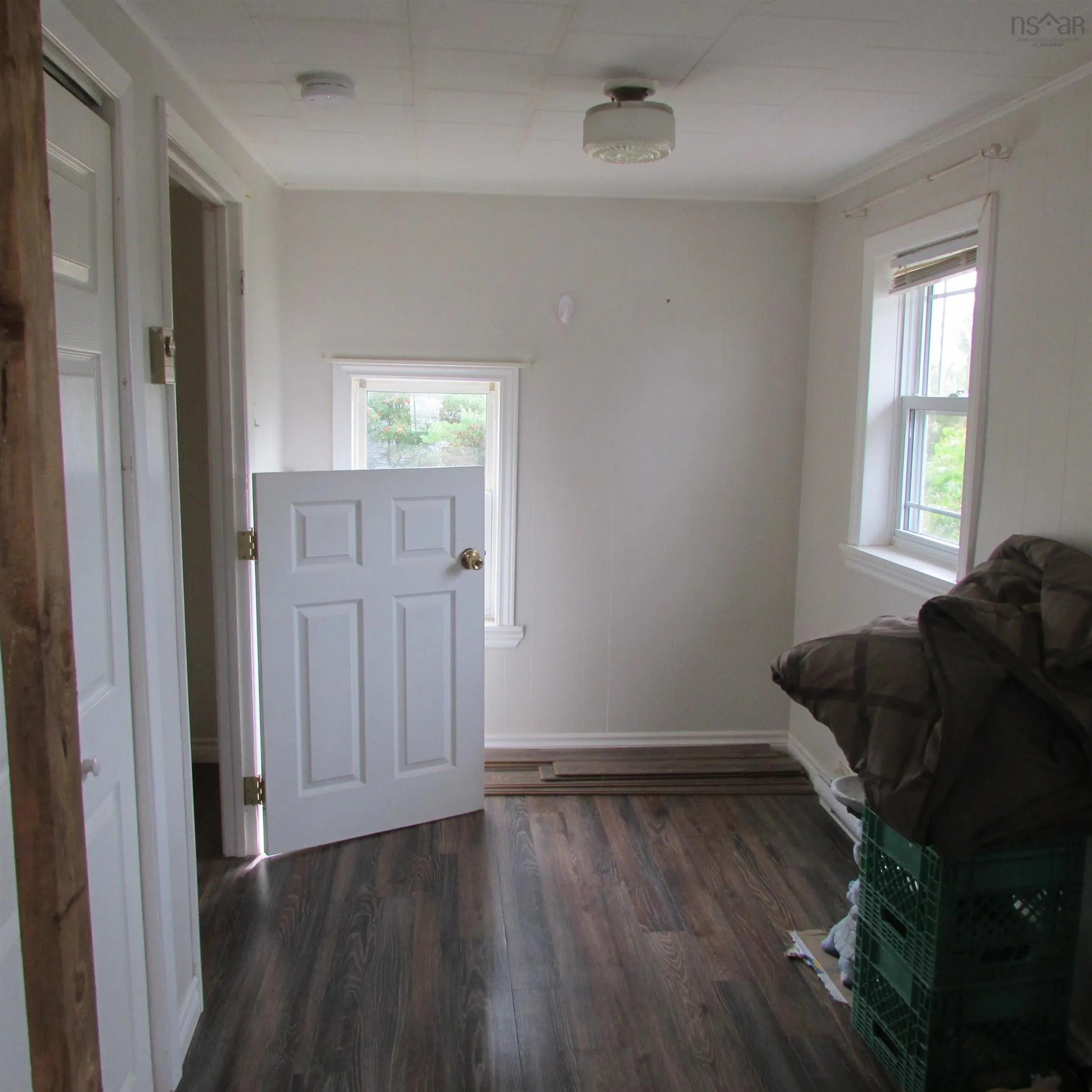 40 Crescent Street, Sydney Mines, NS B1V 2P3, 2 Bedrooms Bedrooms, ,1 BathroomBathrooms,Residential,For Sale,Crescent,202521574