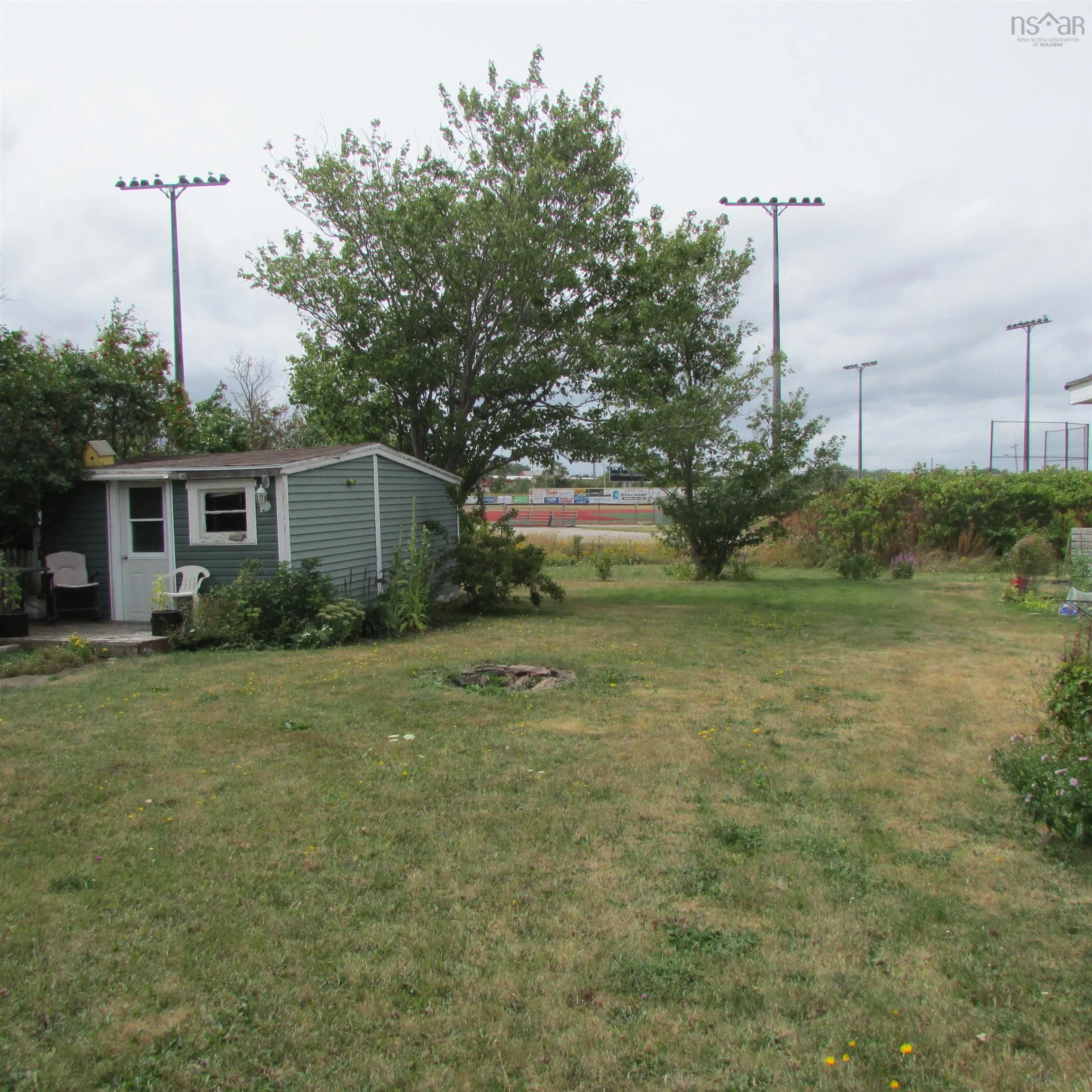 40 Crescent Street, Sydney Mines, NS B1V 2P3, 2 Bedrooms Bedrooms, ,1 BathroomBathrooms,Residential,For Sale,Crescent,202521574