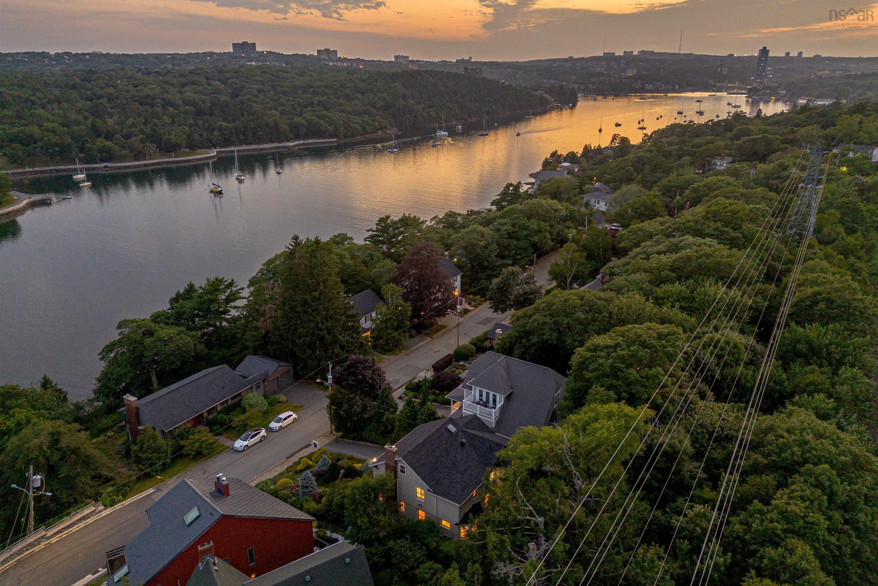 1111 Rockcliffe Street, Halifax, NS B3H 3Y7, 4 Bedrooms Bedrooms, ,4 BathroomsBathrooms,Residential,For Sale,Rockcliffe,202517596