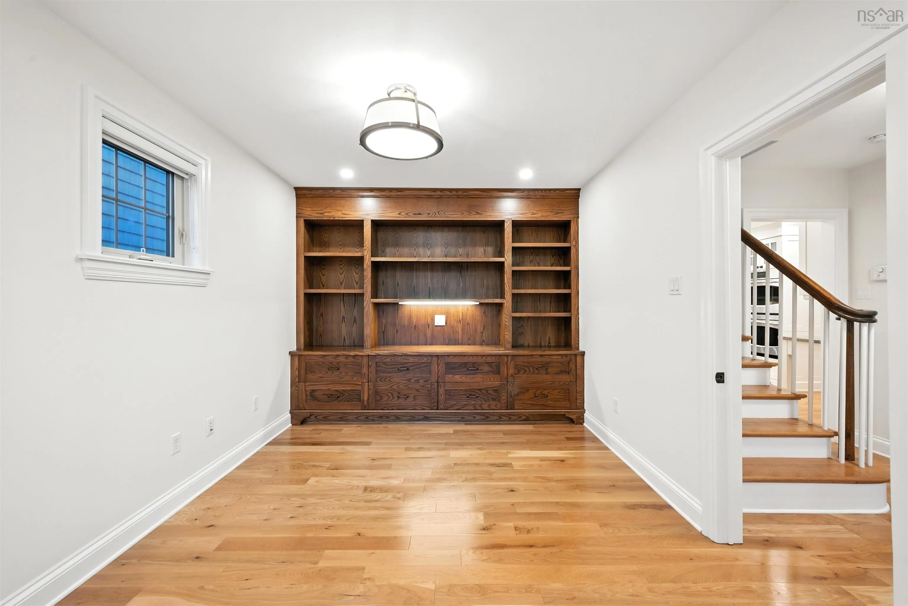 1111 Rockcliffe Street, Halifax, NS B3H 3Y7, 4 Bedrooms Bedrooms, ,4 BathroomsBathrooms,Residential,For Sale,Rockcliffe,202517596