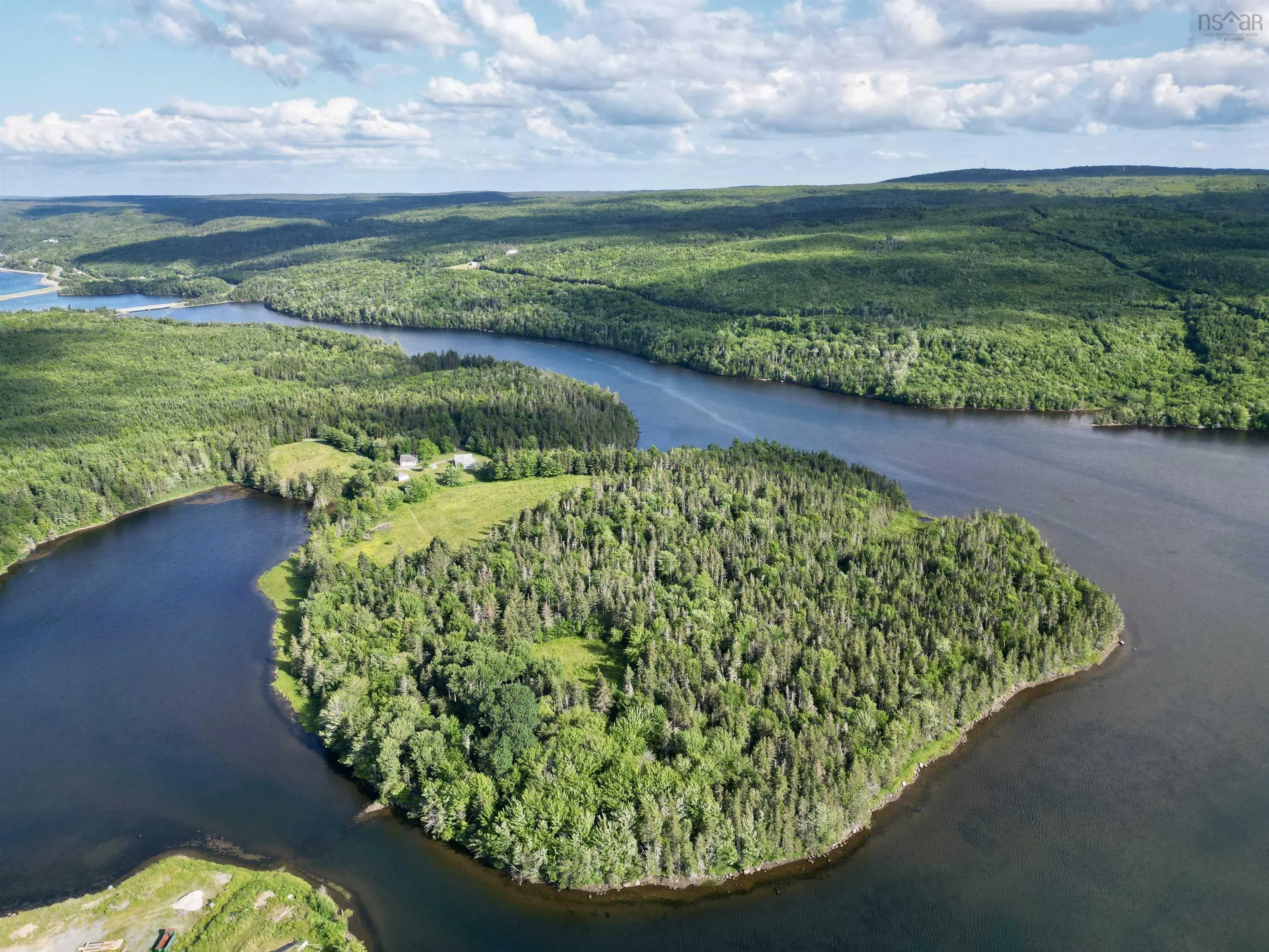 9169 Highway 16, Cooks Cove, NS B0H 1N0, 4 Bedrooms Bedrooms, ,4 BathroomsBathrooms,Residential,For Sale,Highway 16,202518331