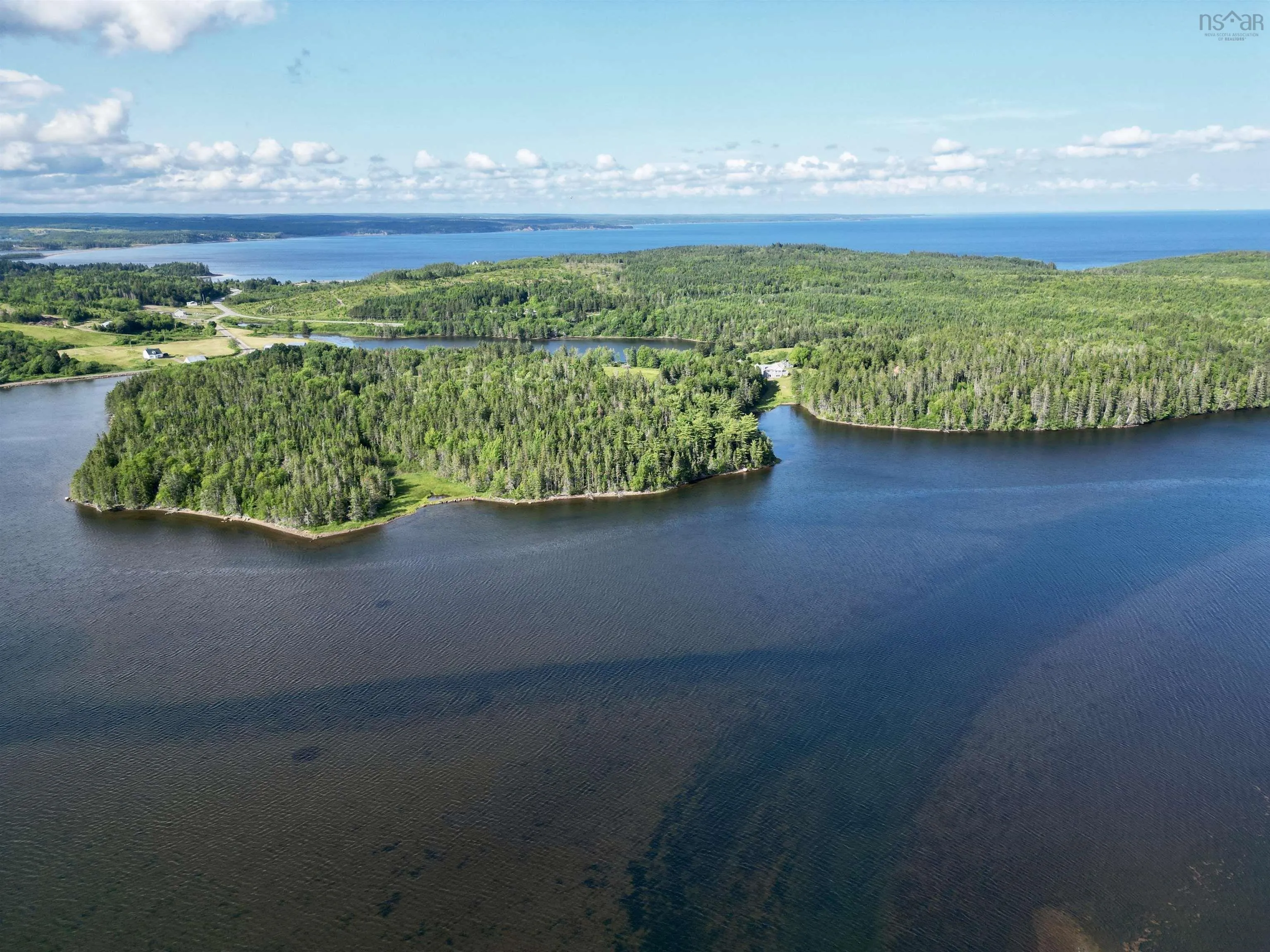 9169 Highway 16, Cooks Cove, NS B0H 1N0, 4 Bedrooms Bedrooms, ,4 BathroomsBathrooms,Residential,For Sale,Highway 16,202518331