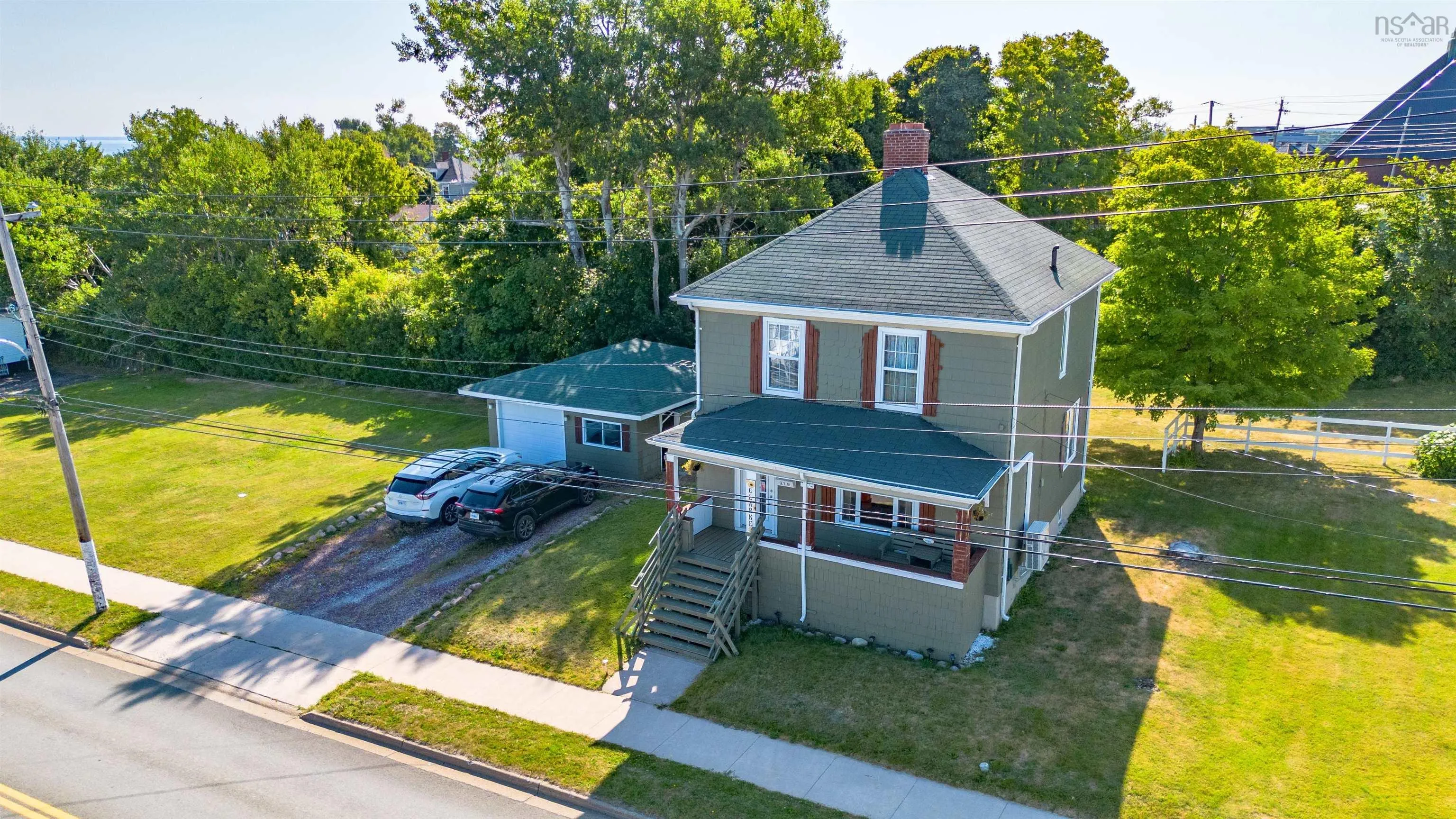 279 King Edward Street, Glace Bay, NS B1A 3W2, 4 Bedrooms Bedrooms, ,2 BathroomsBathrooms,Residential,For Sale,King Edward,202521683