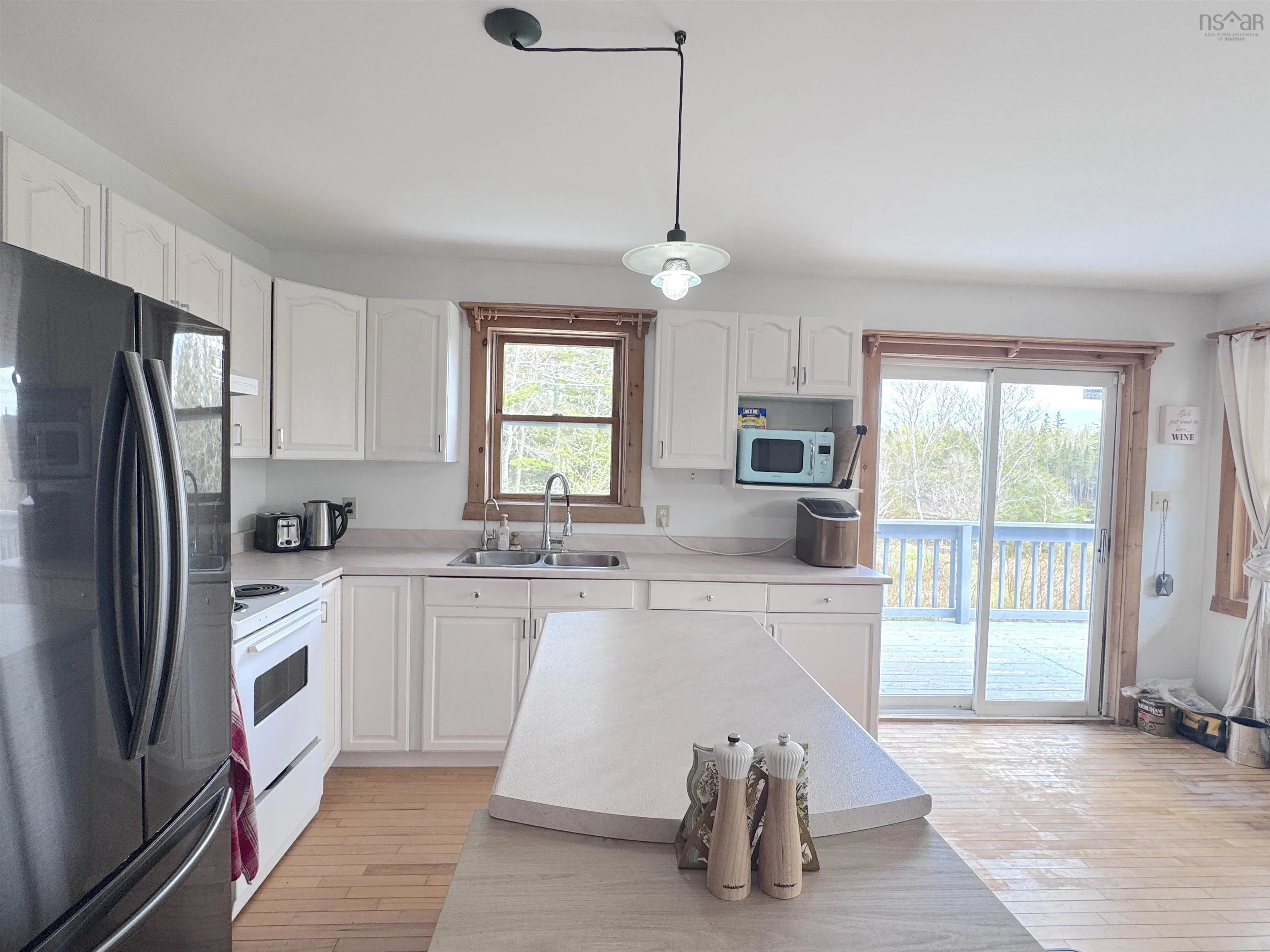 215 Helmuts Lane, Cleveland, NS B0E 1J0, 4 Bedrooms Bedrooms, ,3 BathroomsBathrooms,Residential,For Sale,Helmuts,202511602