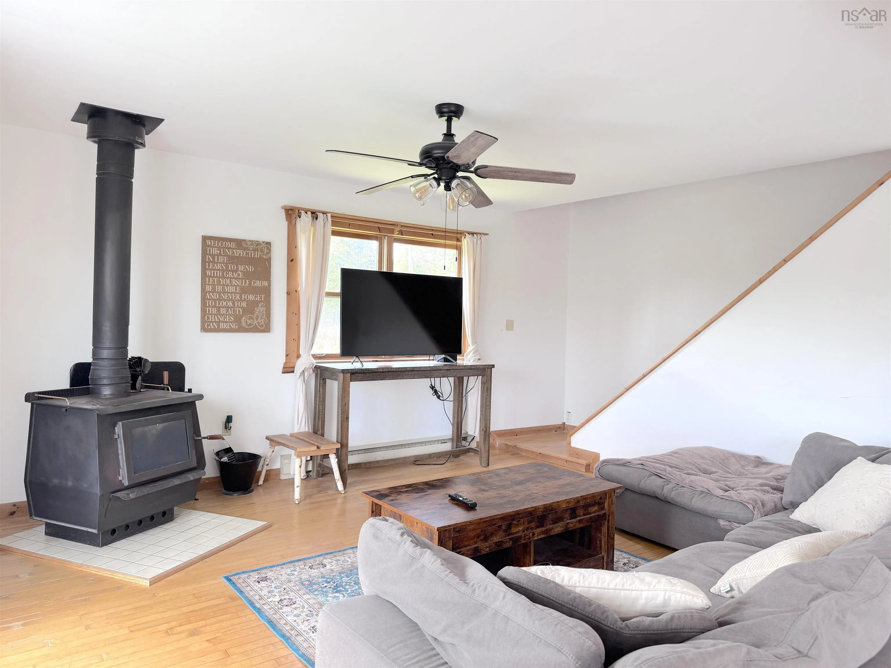 215 Helmuts Lane, Cleveland, NS B0E 1J0, 4 Bedrooms Bedrooms, ,3 BathroomsBathrooms,Residential,For Sale,Helmuts,202511602