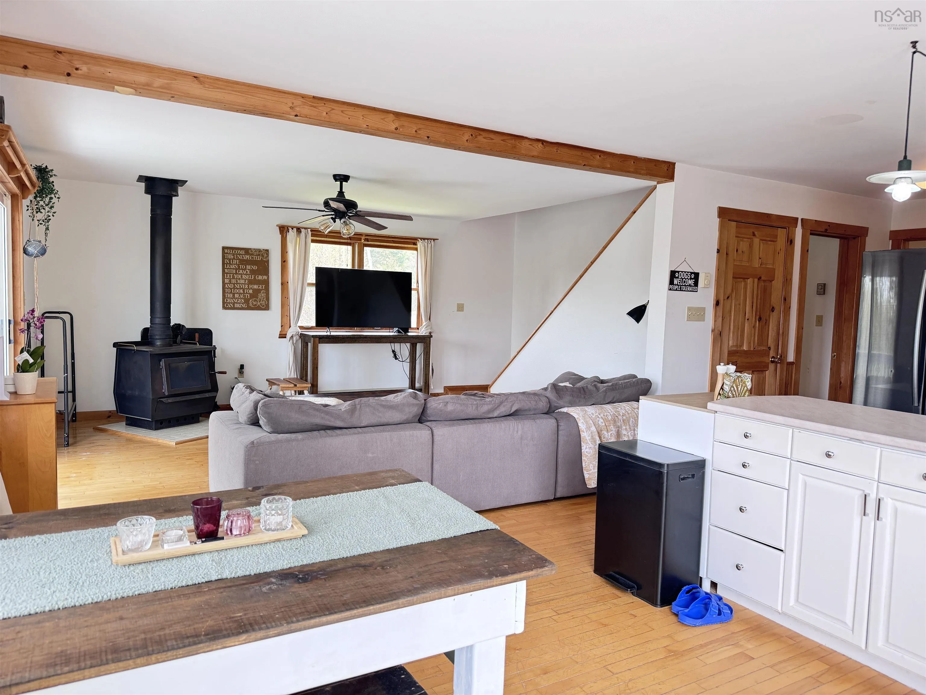 215 Helmuts Lane, Cleveland, NS B0E 1J0, 4 Bedrooms Bedrooms, ,3 BathroomsBathrooms,Residential,For Sale,Helmuts,202511602